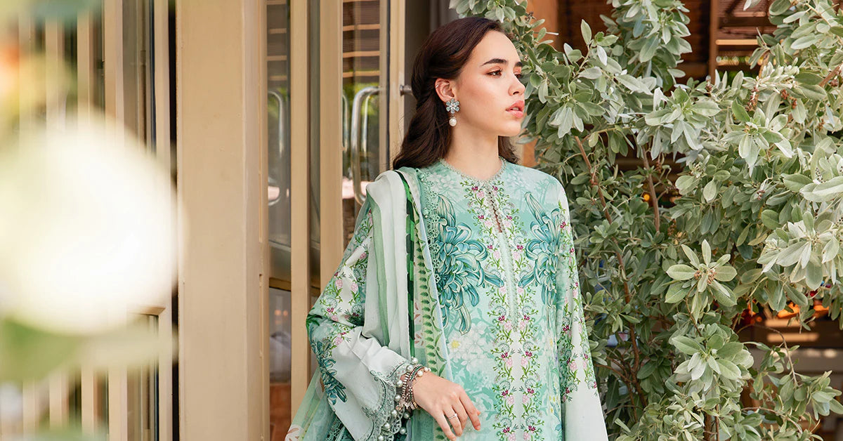 Maria B M Prints 14A Embroidered Lawn 3 Piece Suit MAR204