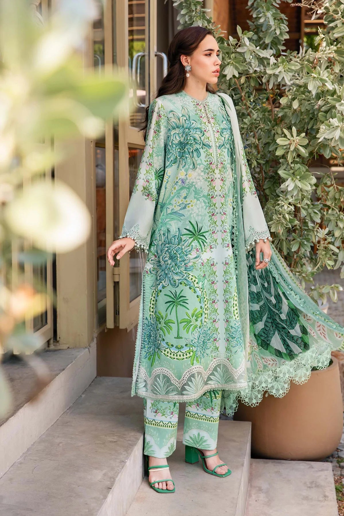 Maria B M Prints 14A Embroidered Lawn 3 Piece Suit MAR204