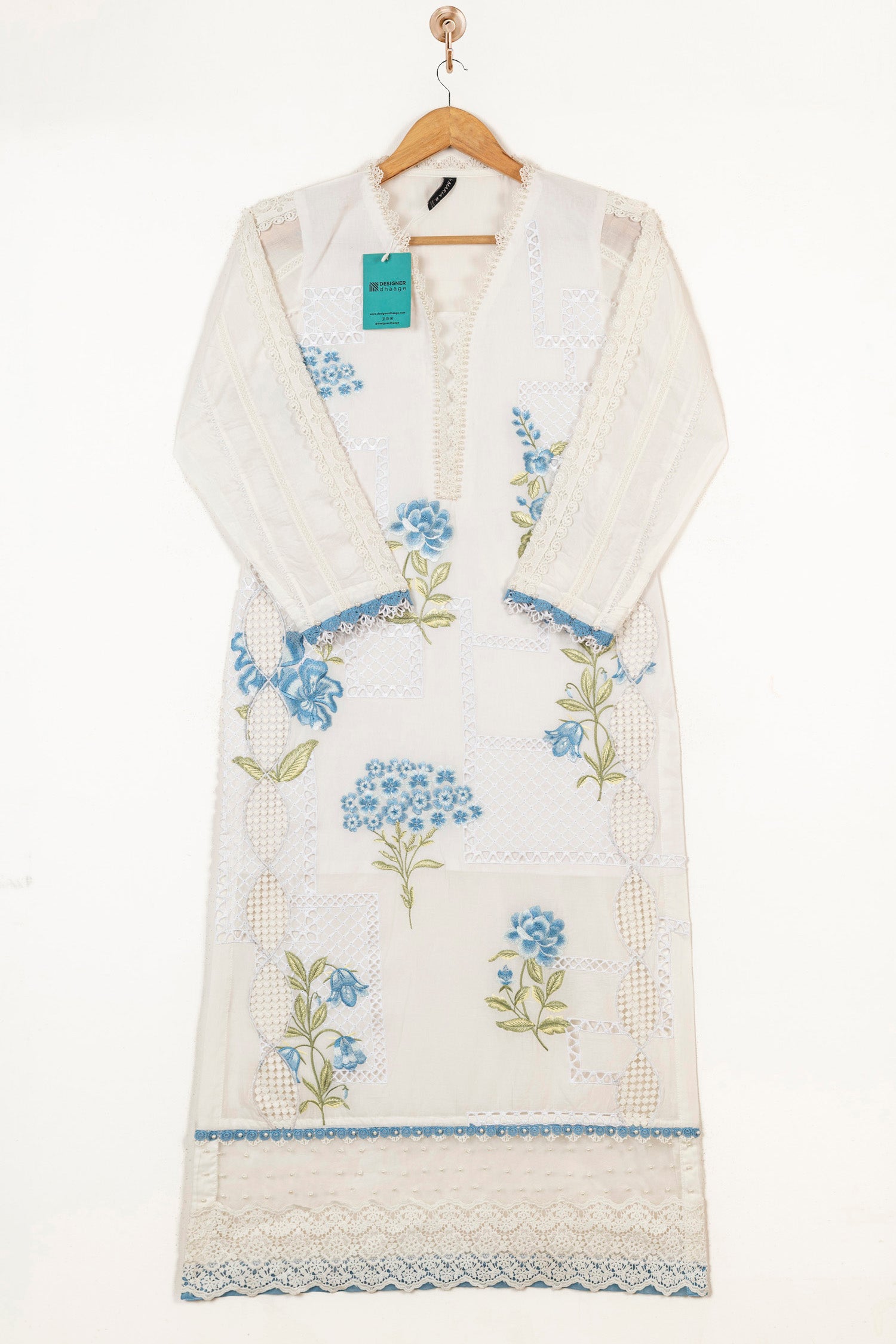 Maria B M Prints 1A Embroidered Lawn 3 Piece Suit MAR193