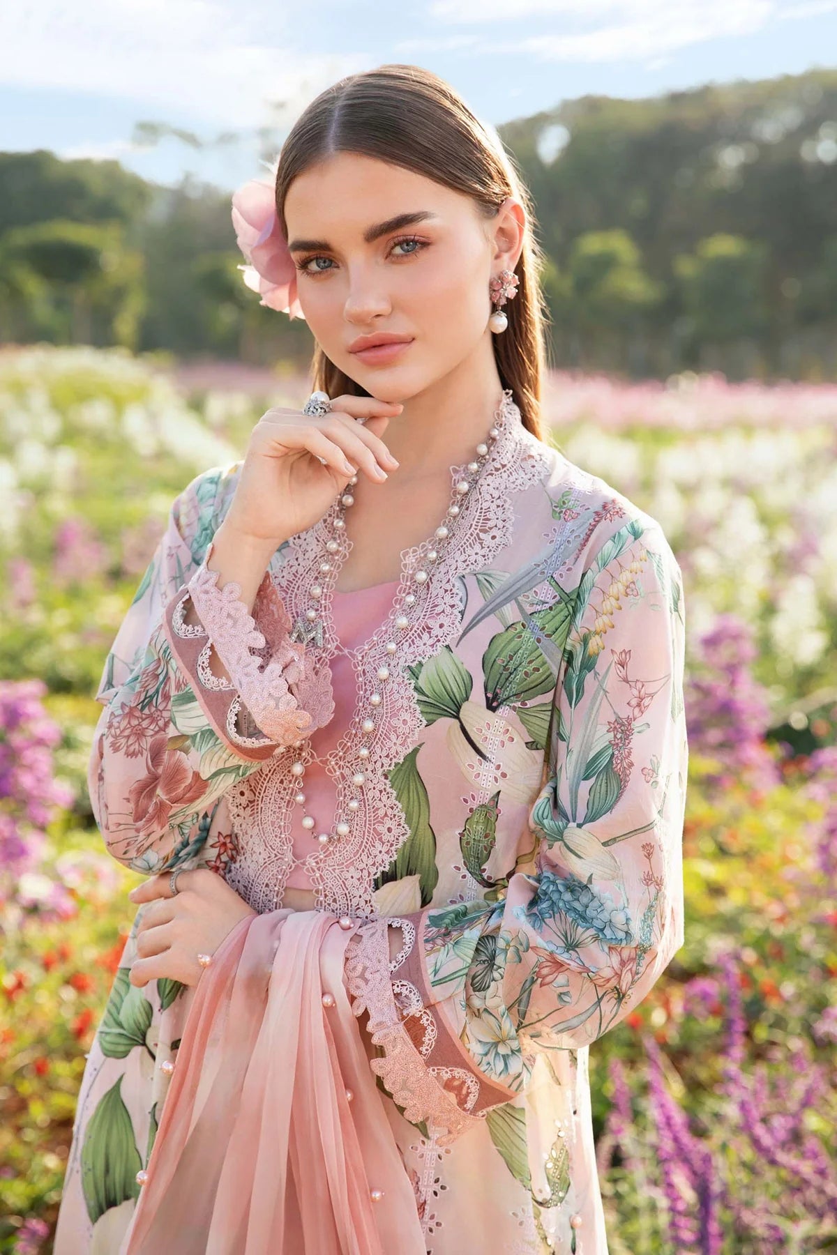 Maria B M Prints 2A Embroidered Lawn 3 Piece Suit MAR195