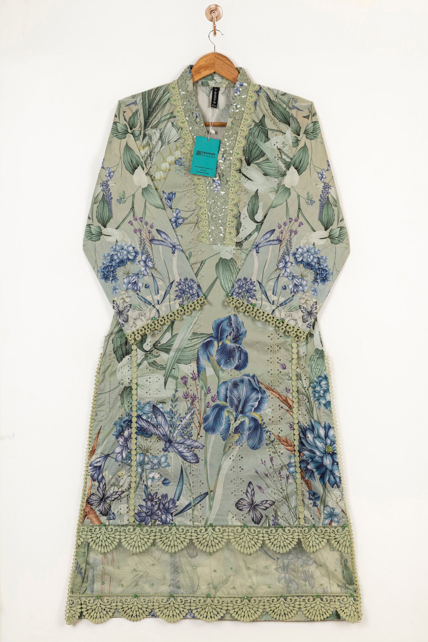Maria B M Prints 2B Embroidered Lawn 3 Piece Suit MAR196