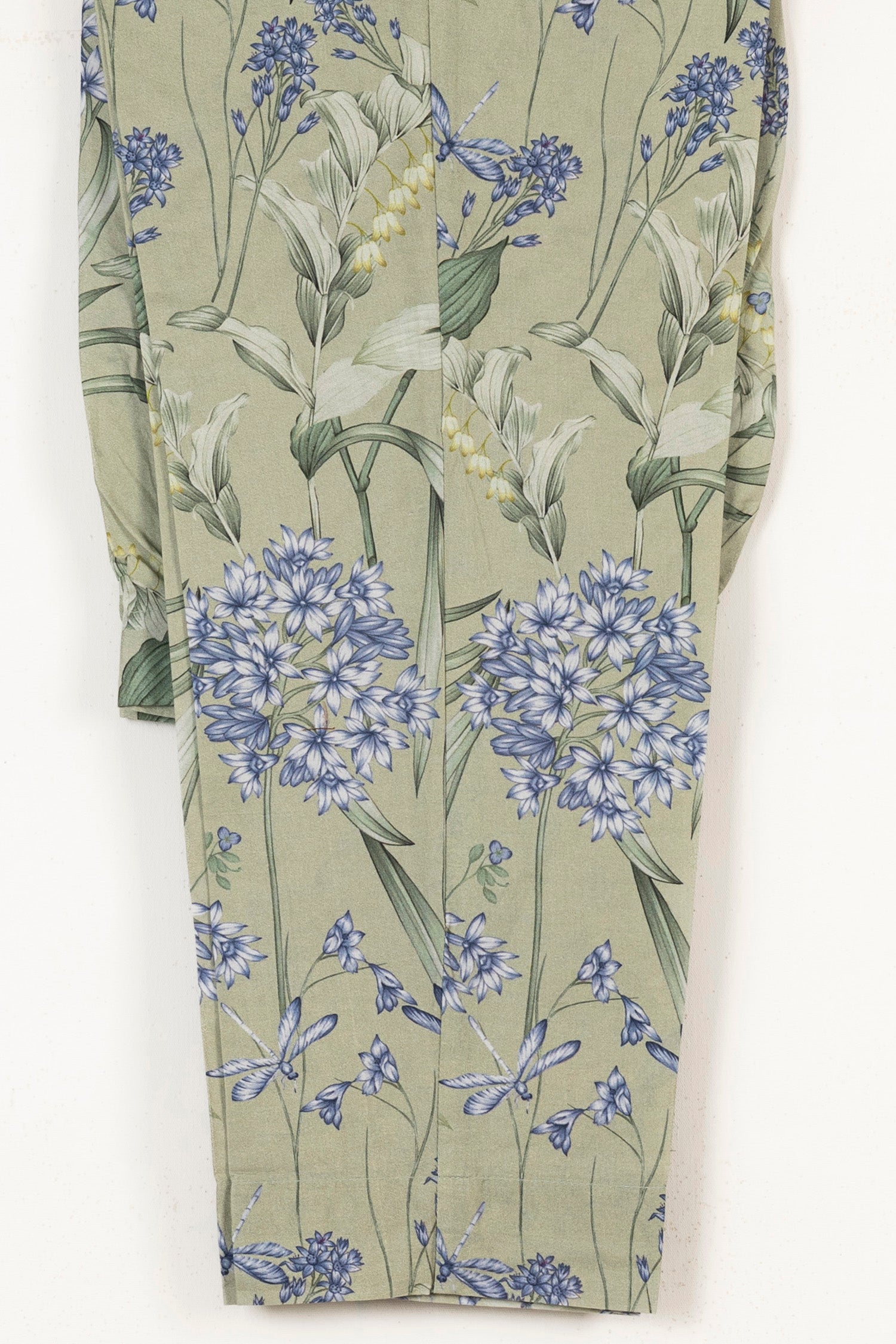 Maria B M Prints 2B Embroidered Lawn 3 Piece Suit MAR196