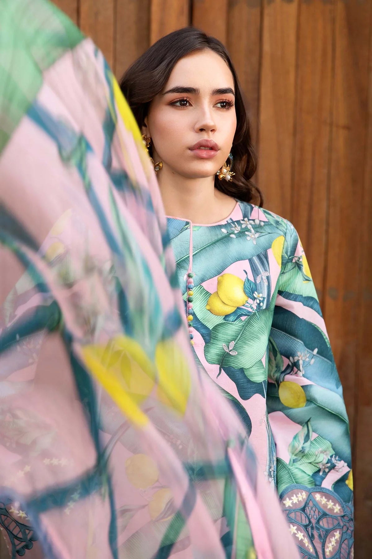 Maria B M Prints 3B Embroidered Lawn 3 Piece Suit MAR197