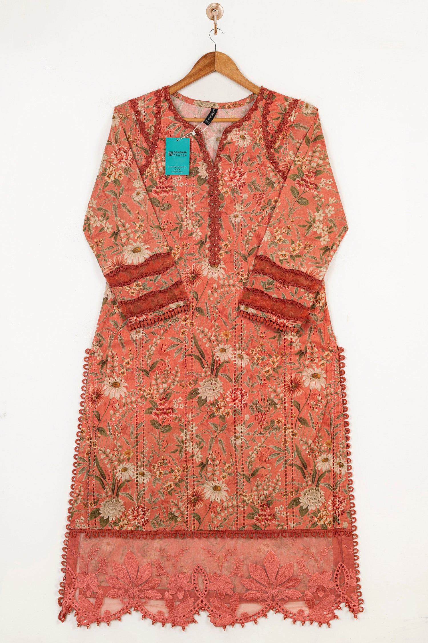 Maria B M Prints 8A Embroidered Lawn 3 Piece Suit MAR200