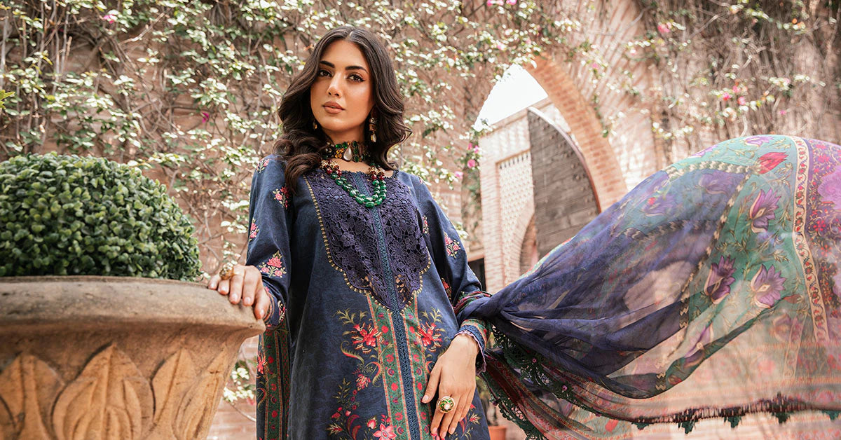 Maria B M Prints Embroidered Lawn 3 Piece Suit MAR171