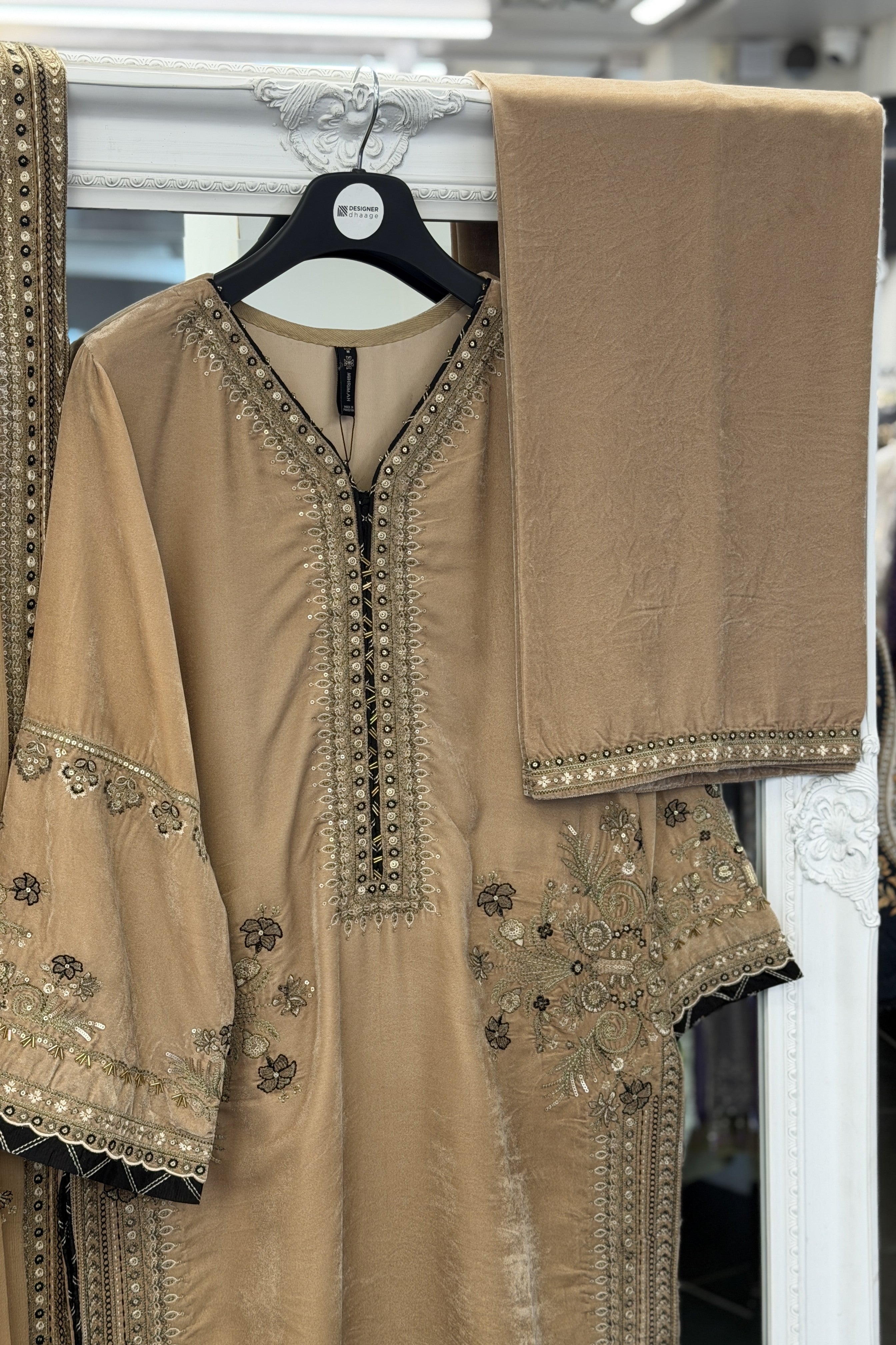 Mihrimah Embroidered Velvet Camel Brown MIH103