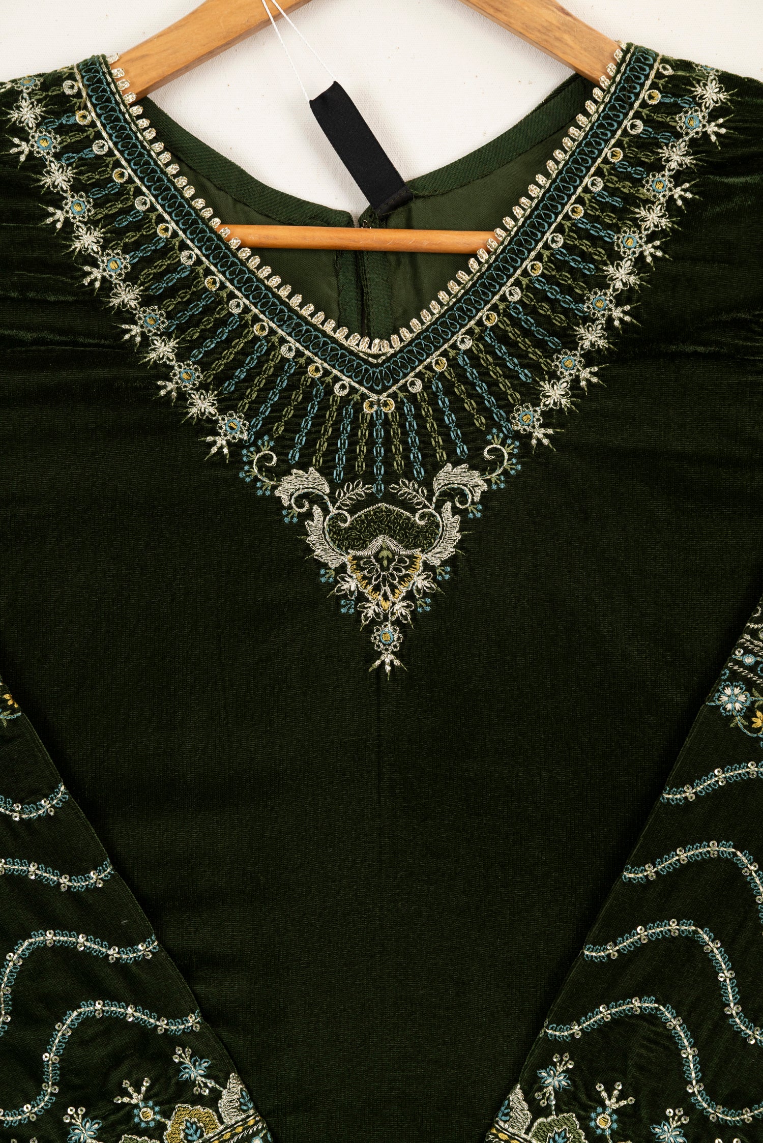 Mihrimah Embroidered Velvet Shalwar Kameez Suit MIH101