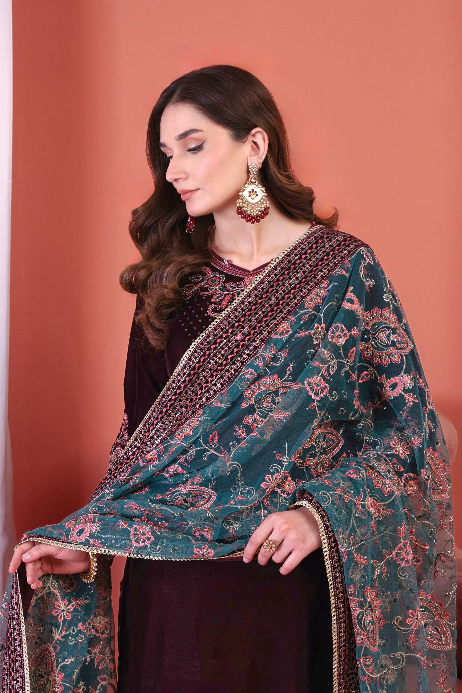 Mihrimah Luxury Velvet Shalwar Kameez Wine MIH88