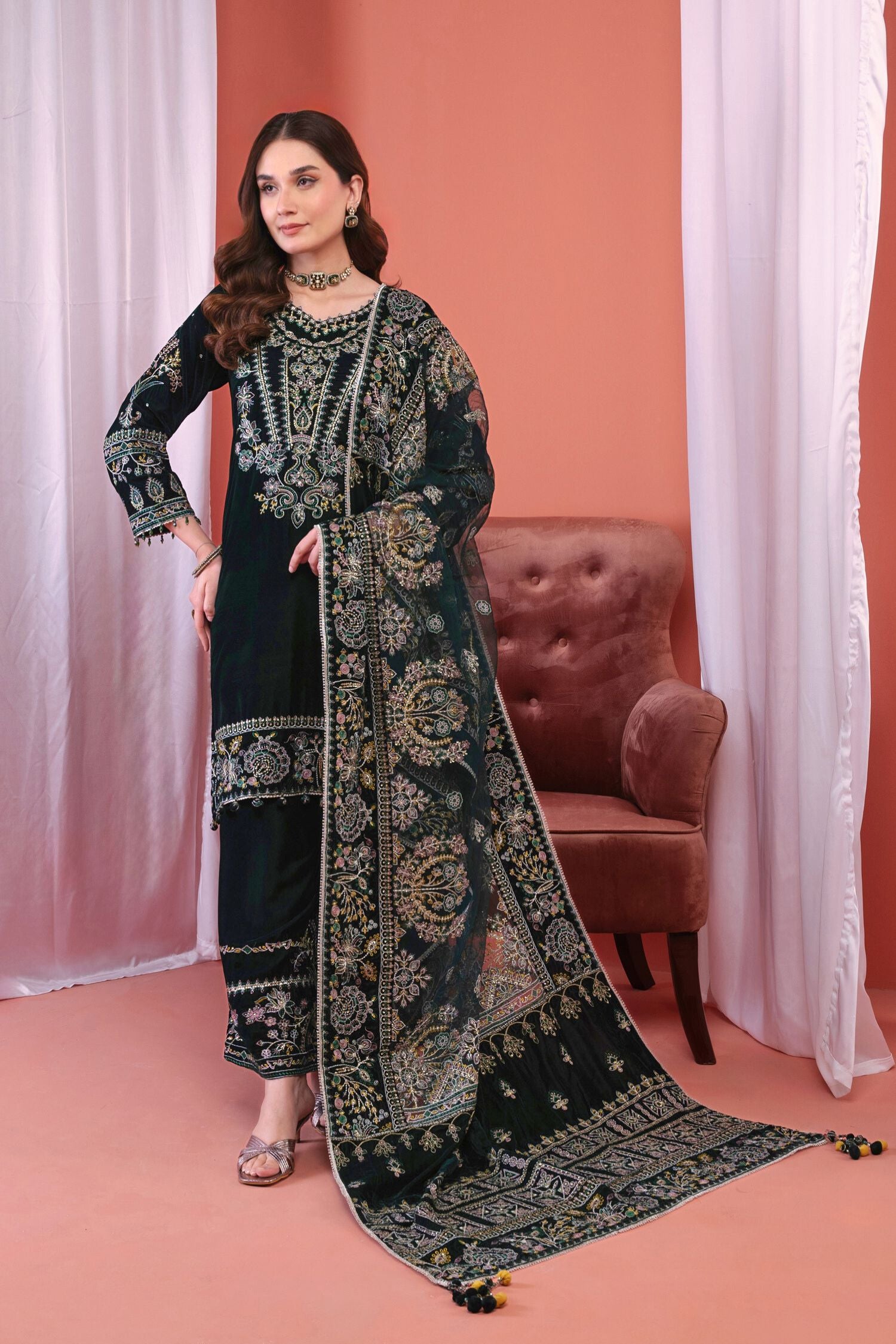 Mihrimah Luxury Velvet 3 Piece Suit Emerald Green MIH87