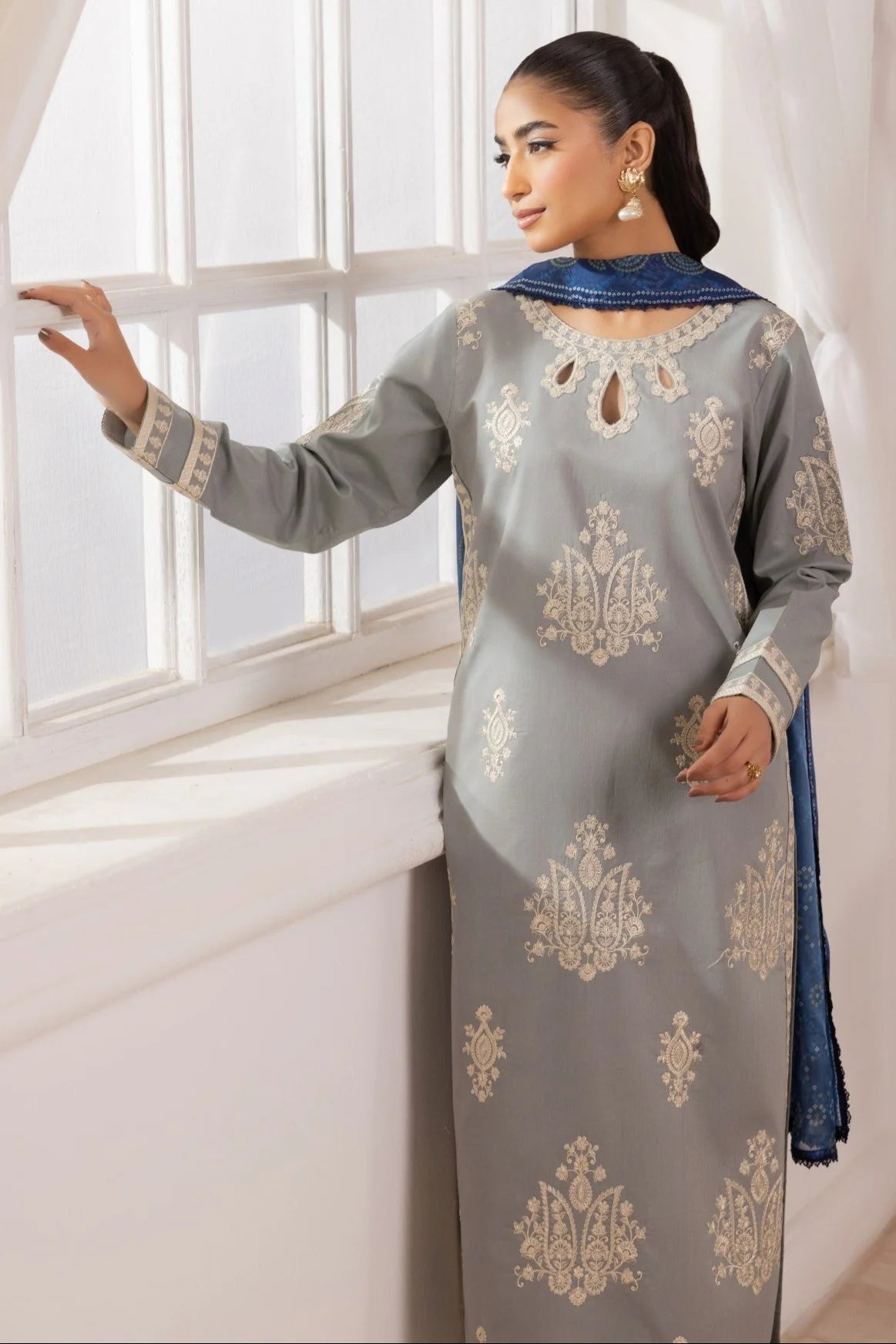 Mohagni Embroidered Cotton 3 Piece Suit MOH19