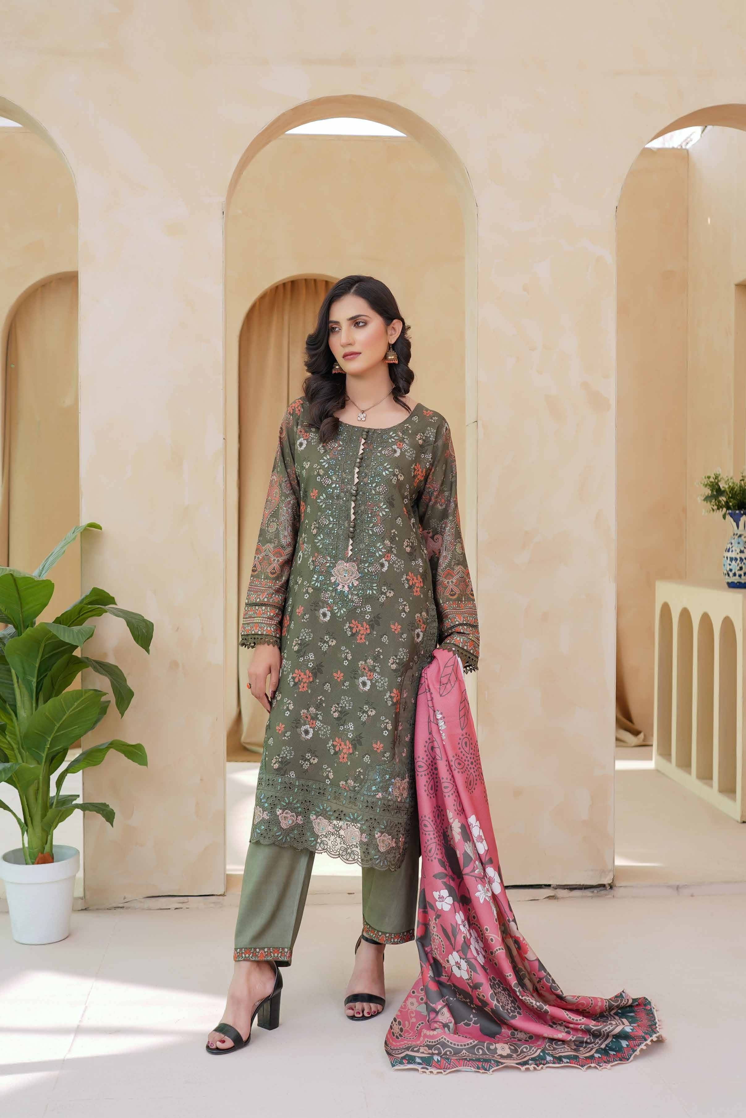 Munira Embroidered Dhanak 3 Piece Suit MUN724
