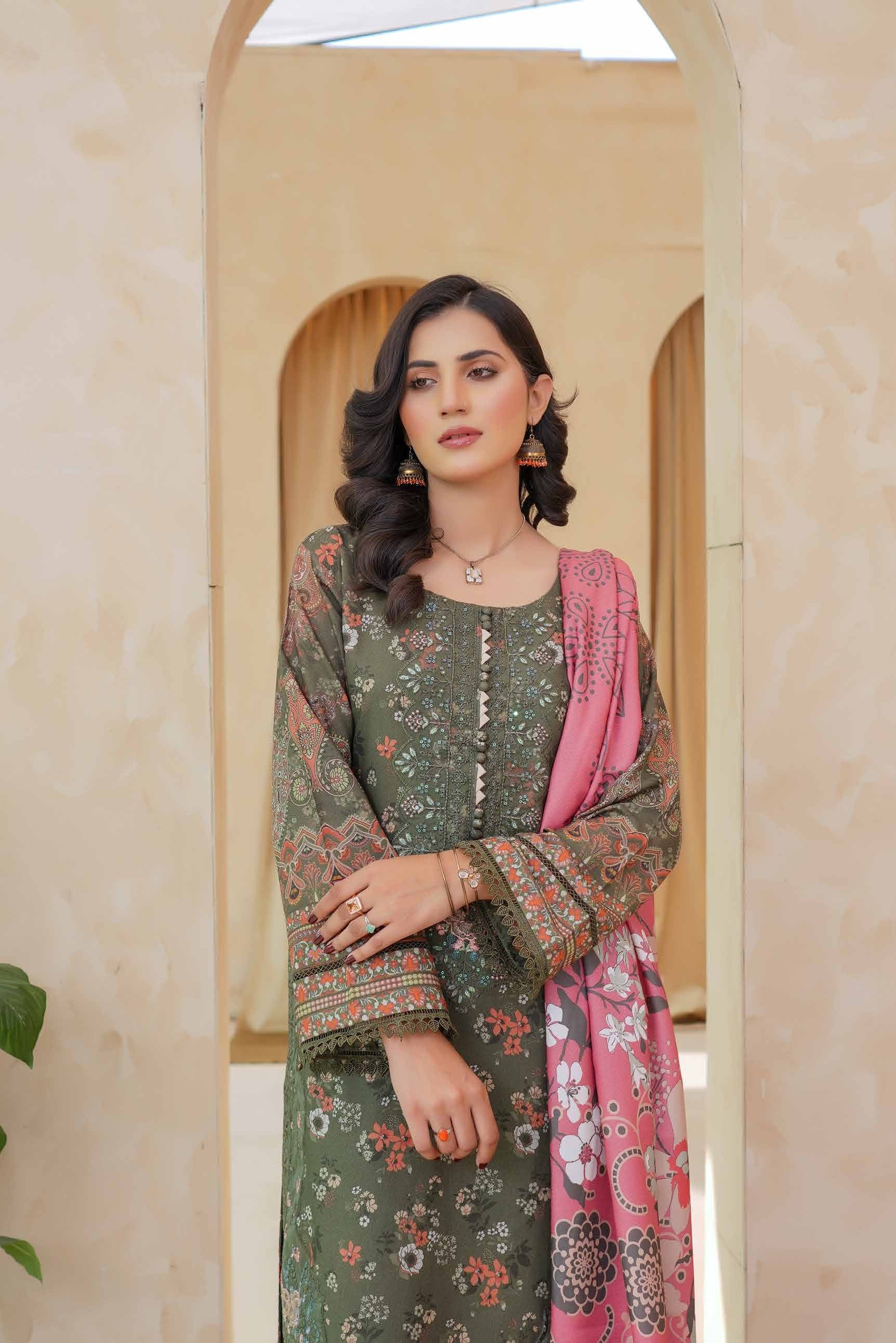 Munira Embroidered Dhanak 3 Piece Suit MUN724