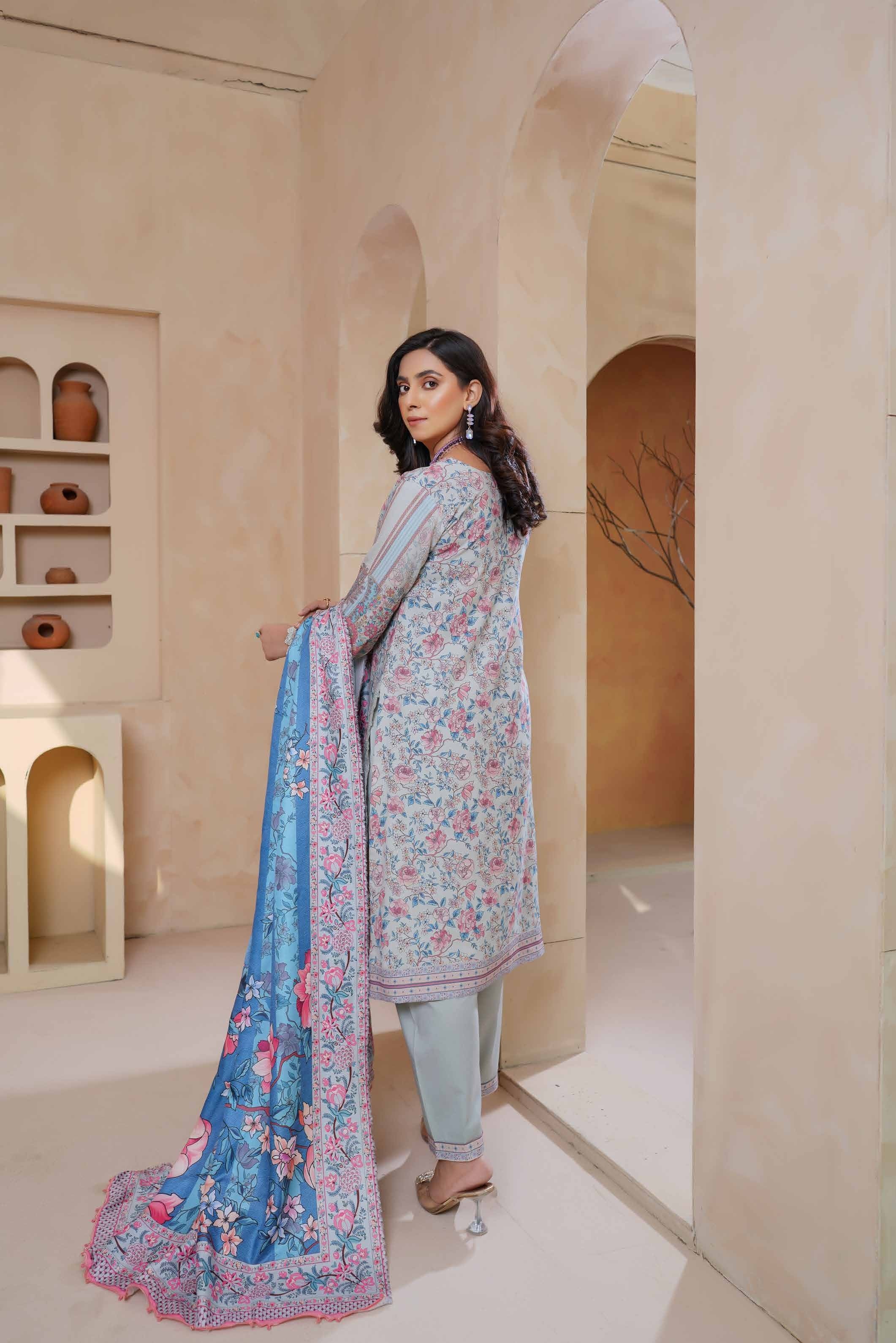 Munira Embroidered Dhanak 3 Piece Suit MUN729