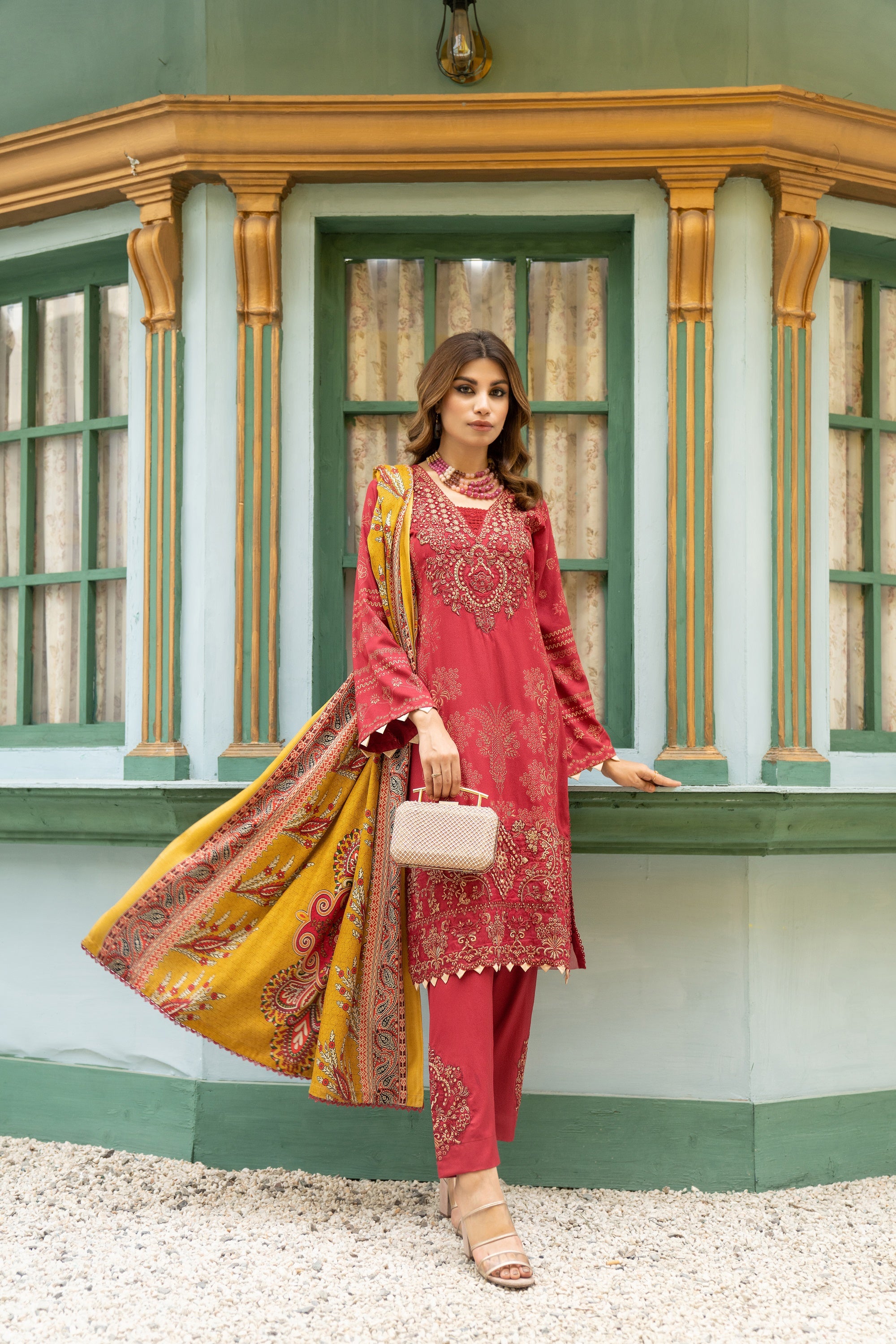 Munira Dhanak 3 Piece Suit MUN522-Designer dhaage