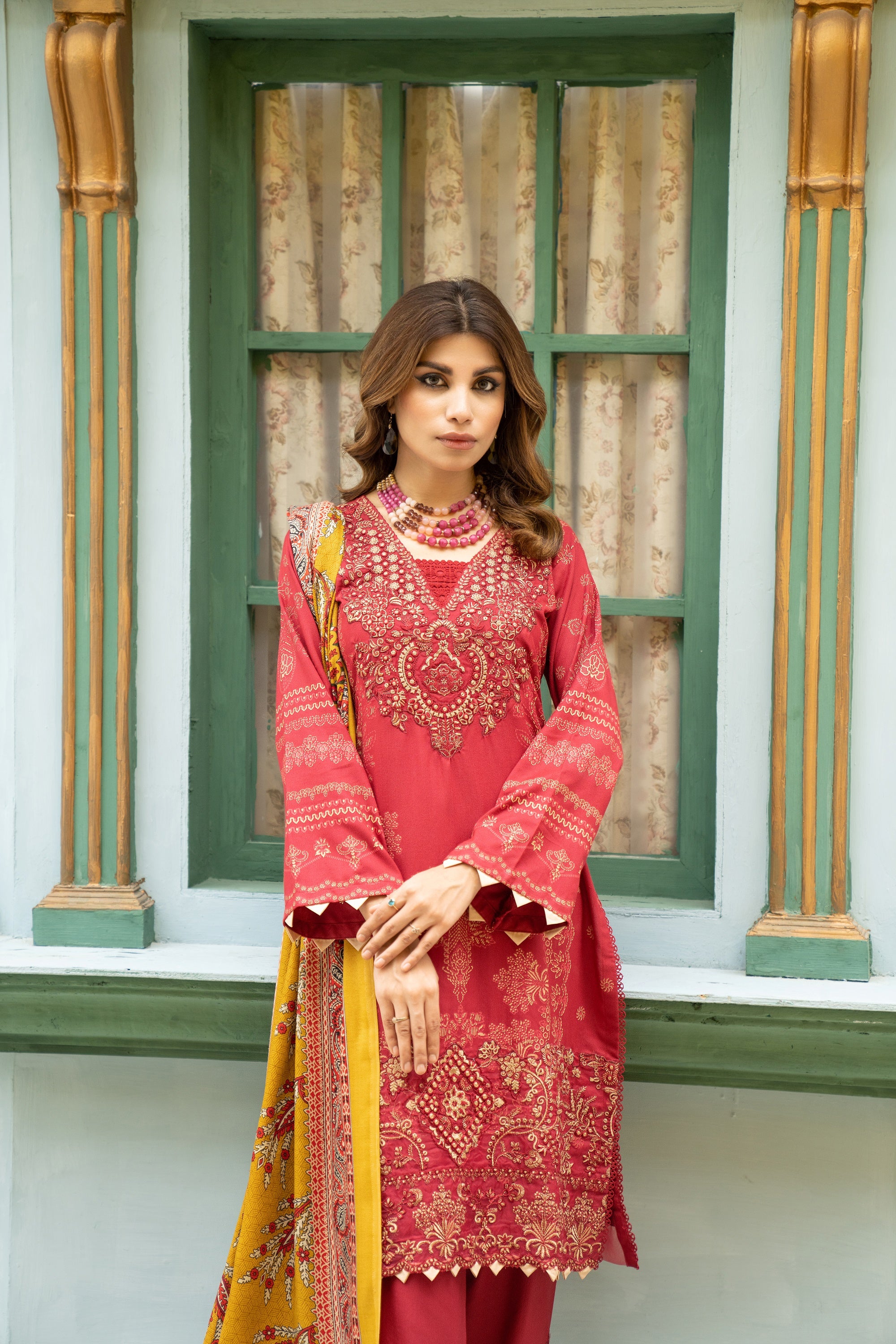 Munira Dhanak 3 Piece Suit MUN522-Designer dhaage