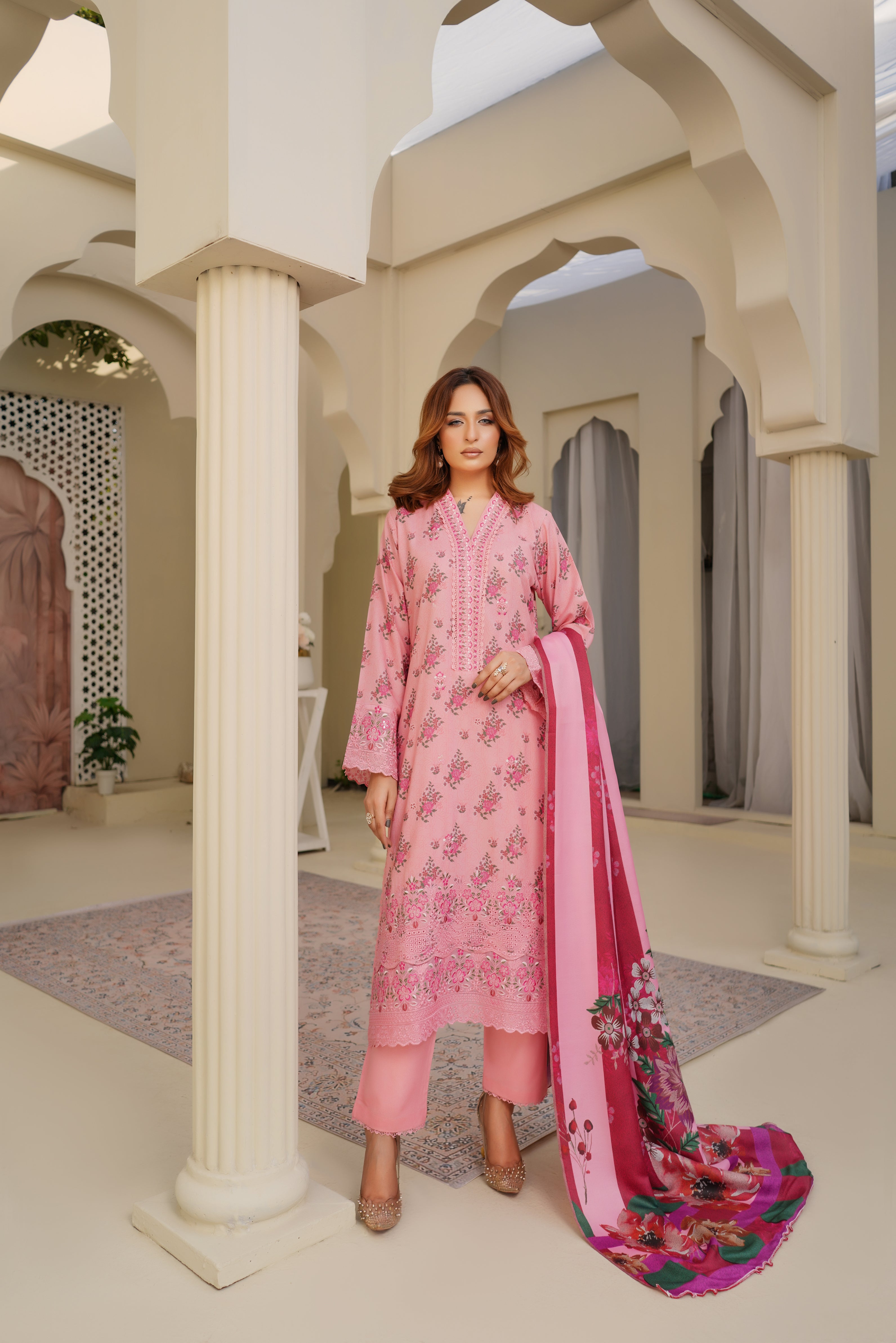 Munira Embroidered Dhanak 3 Piece Suit MUN714