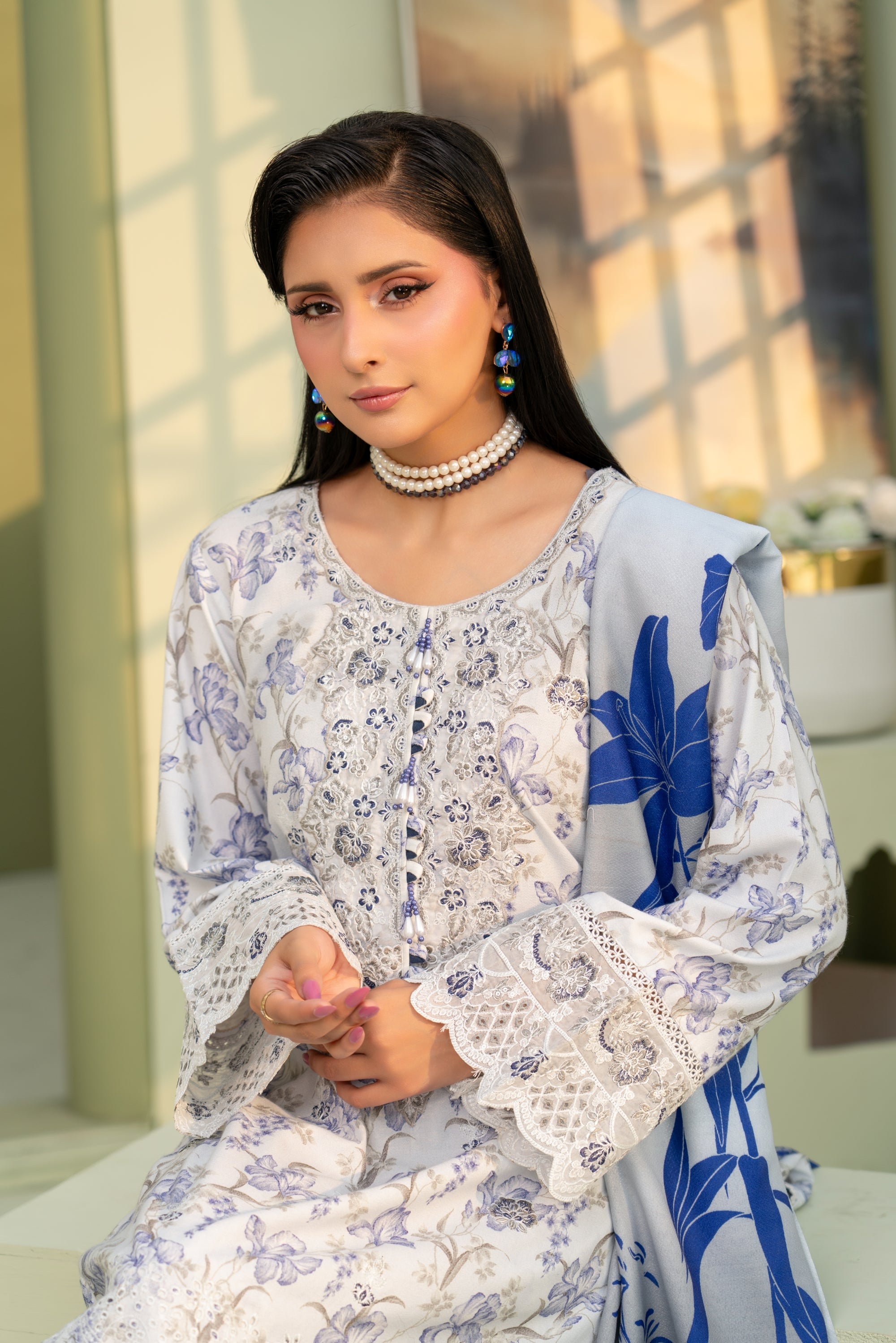 Munira Embroidered Dhanak 3 Piece Suit MUN768