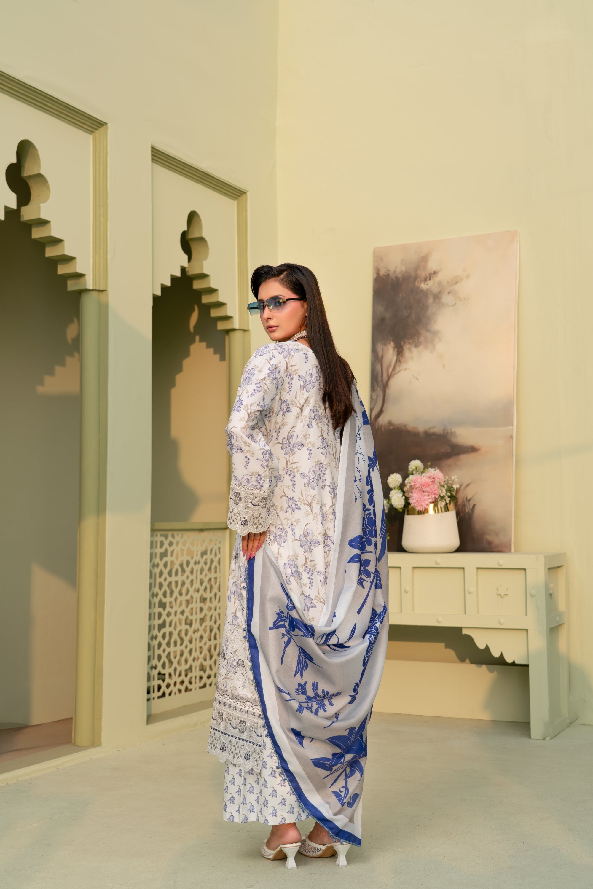 Munira Embroidered Dhanak 3 Piece Suit MUN768