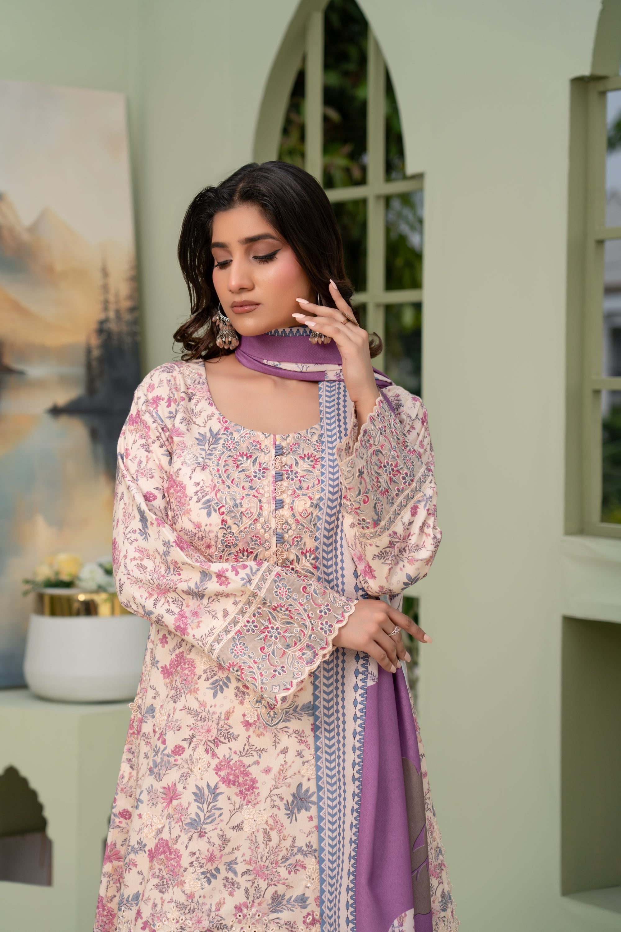 Munira Embroidered Dhanak 3 Piece Suit MUN769