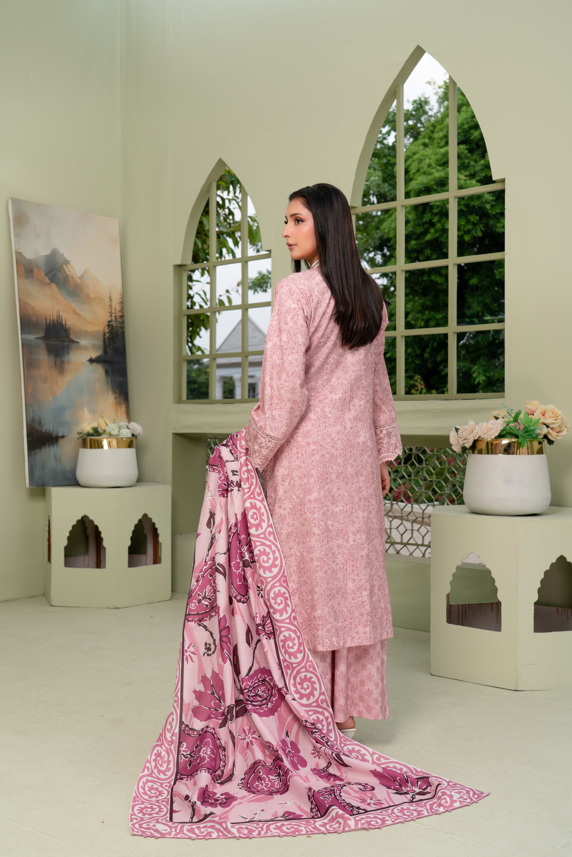 Munira Embroidered Dhanak 3 Piece Suit MUN771