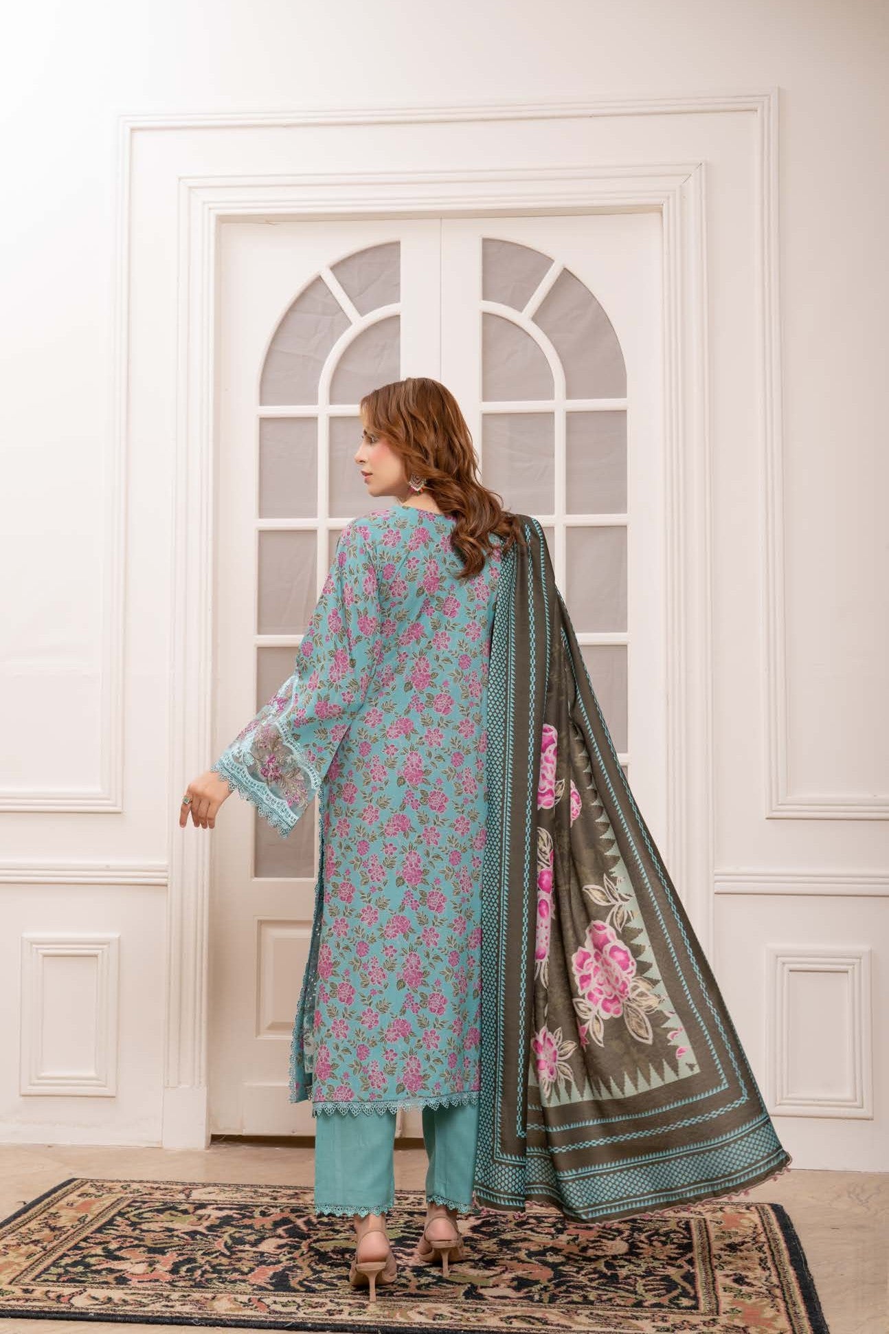 Munira Embroidered Dhanak 3 Piece Suit MUN761
