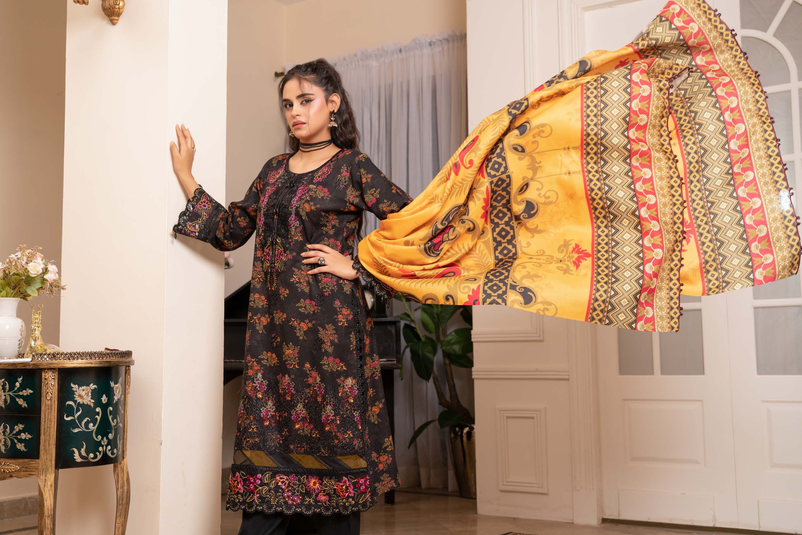 Munira Embroidered Dhanak 3 Piece Suit MUN765
