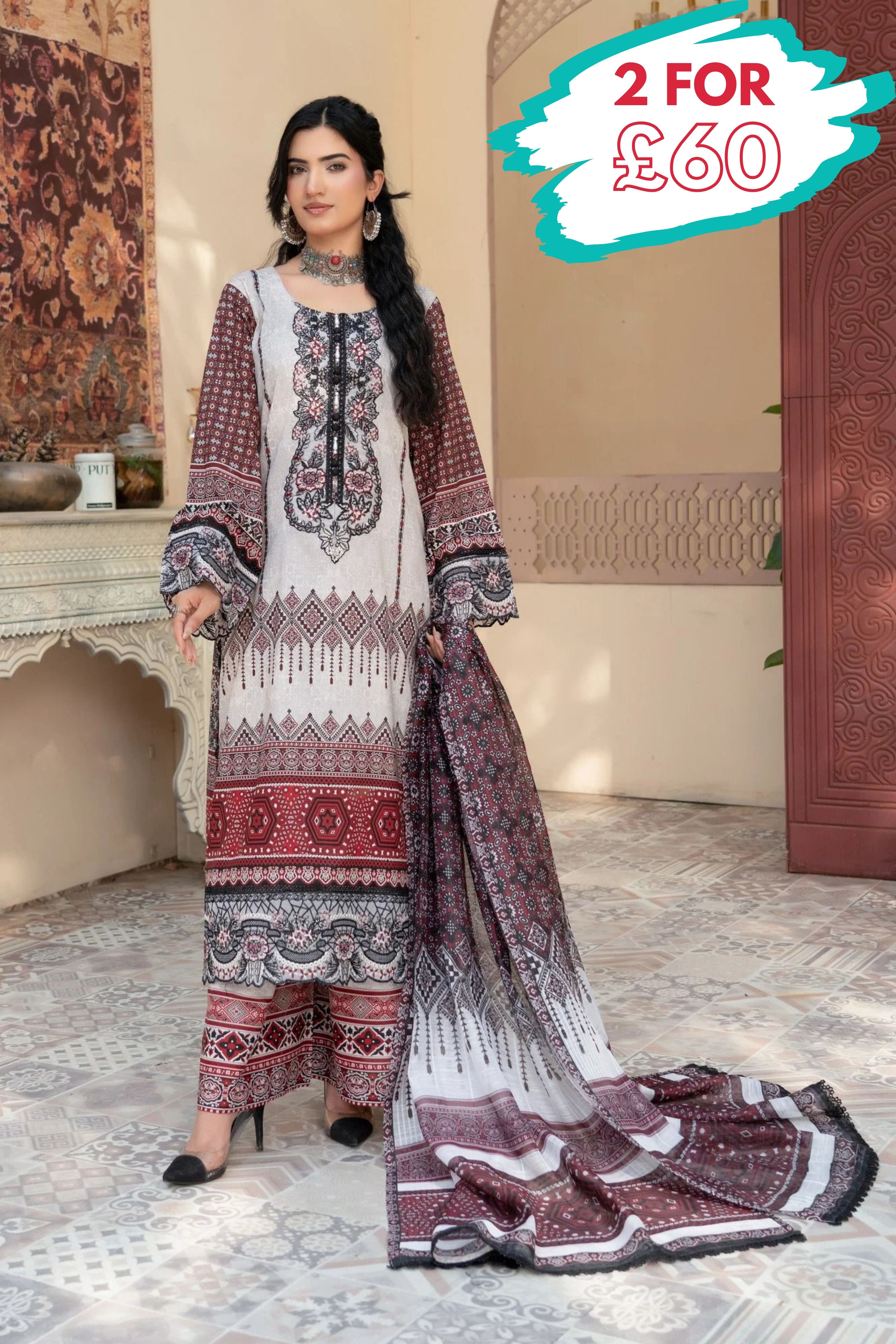 Munira Embroidered Lawn 3 Piece Suit MUN754