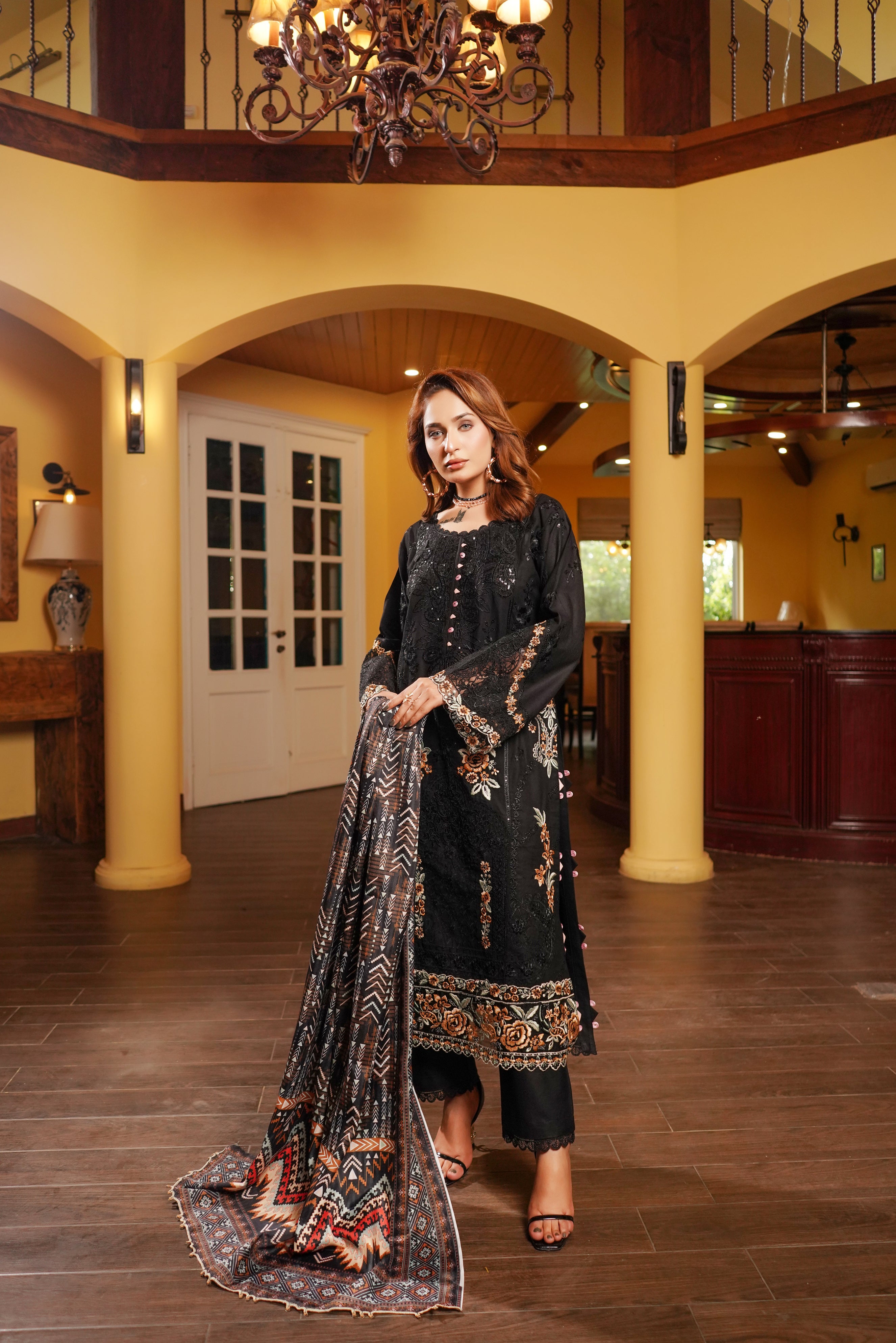Munira Festive Dhanak 3 Piece Suit MUN701