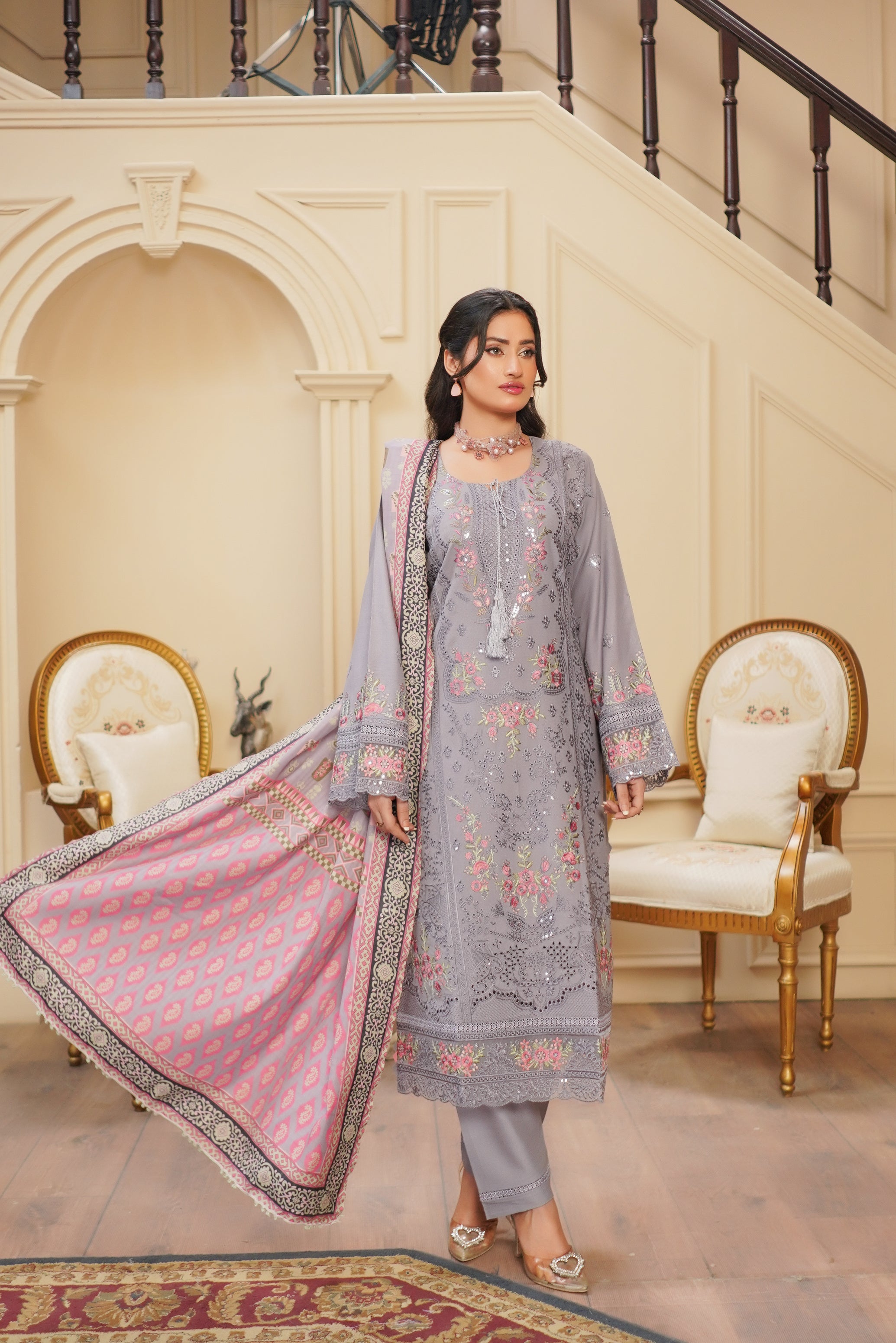 Munira Festive Dhanak 3 Piece Suit MUN717