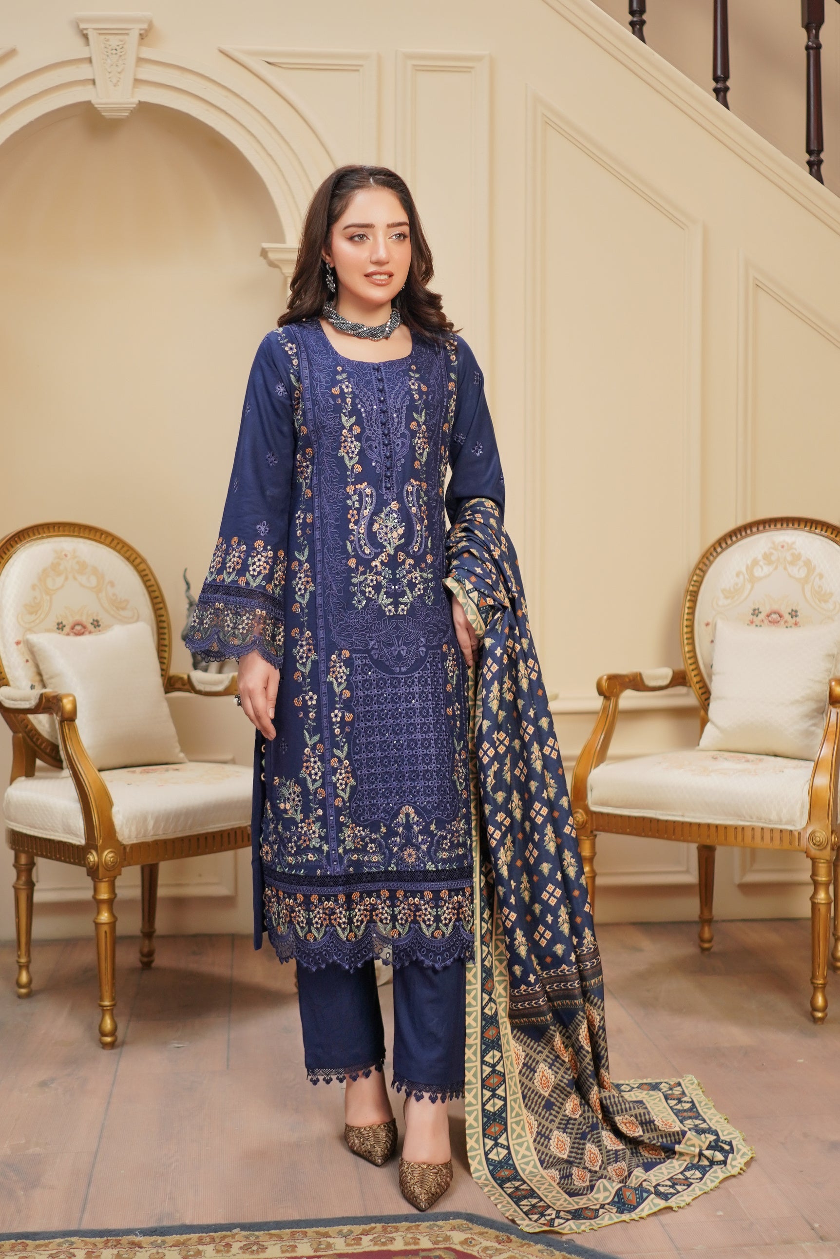 Munira Festive Dhanak 3 Piece Suit MUN720