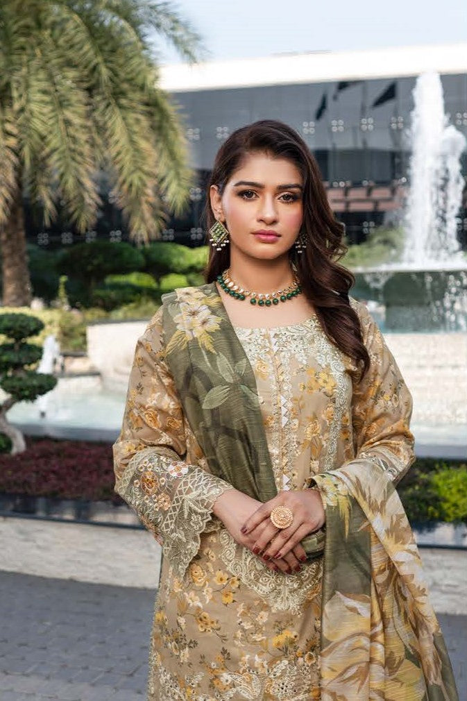 Munira Embroidered Lawn 3 Piece Suit MUN623