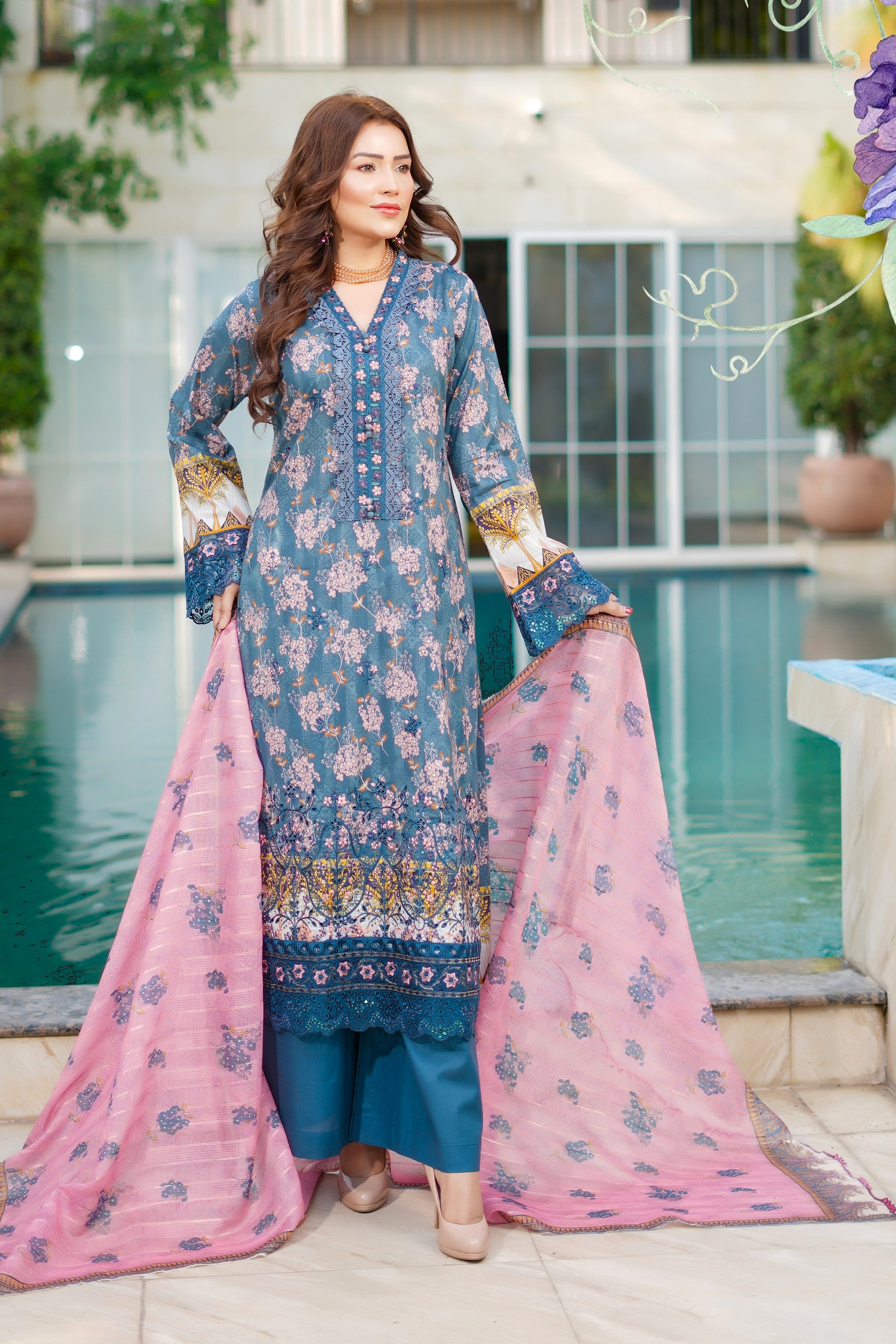 Munira Embroidered Lawn 3 Piece Suit MUN631