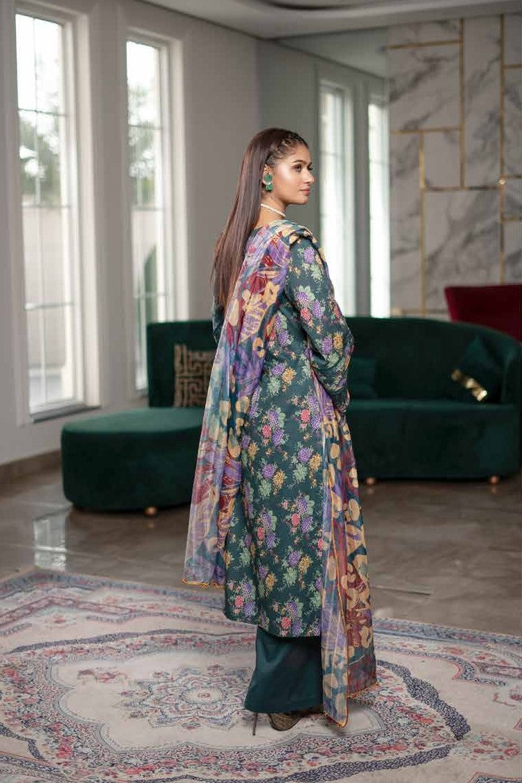 Munira Embroidered Lawn 3 Piece Suit MUN637