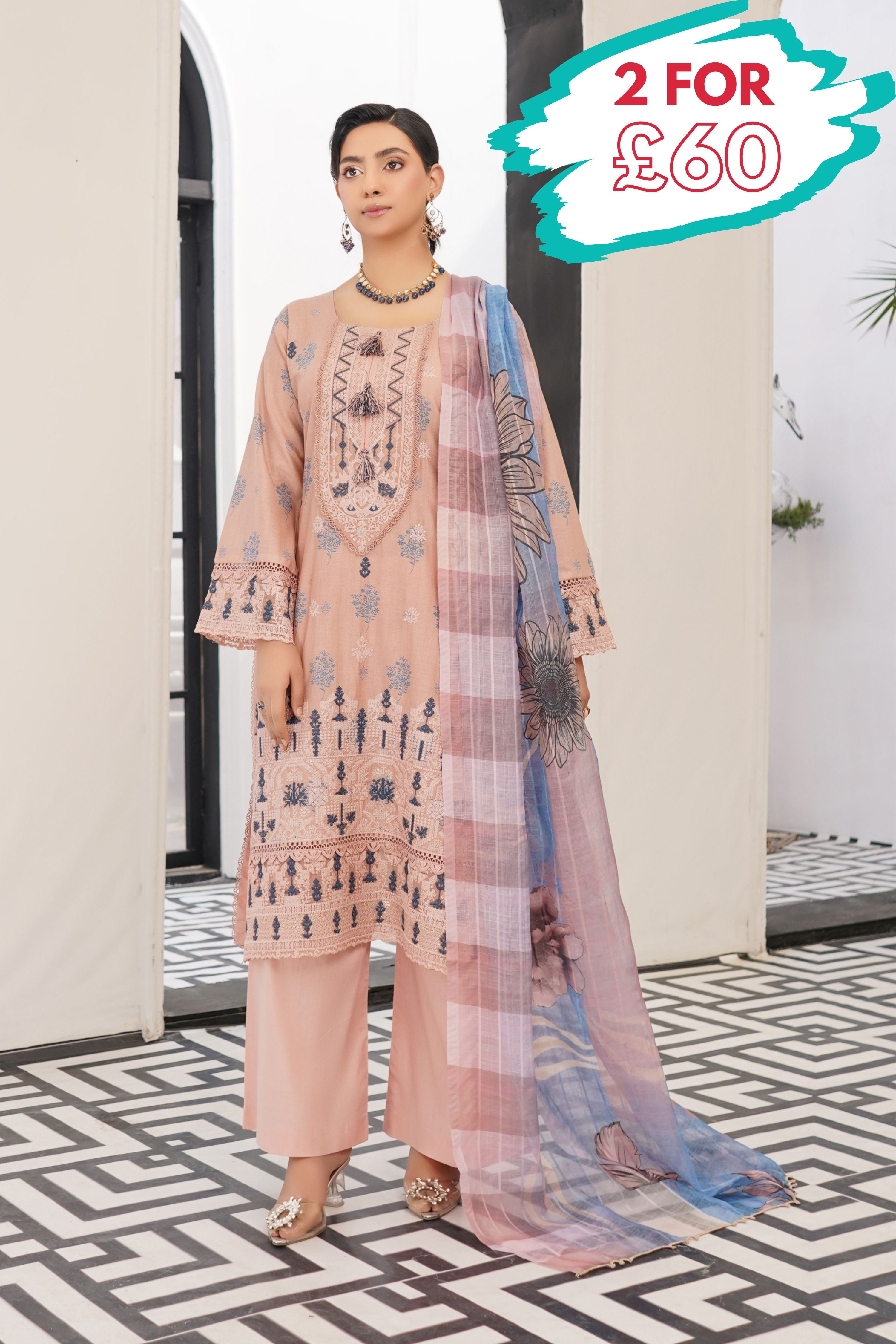 Munira Embroidered Lawn 3 Piece Suit MUN732