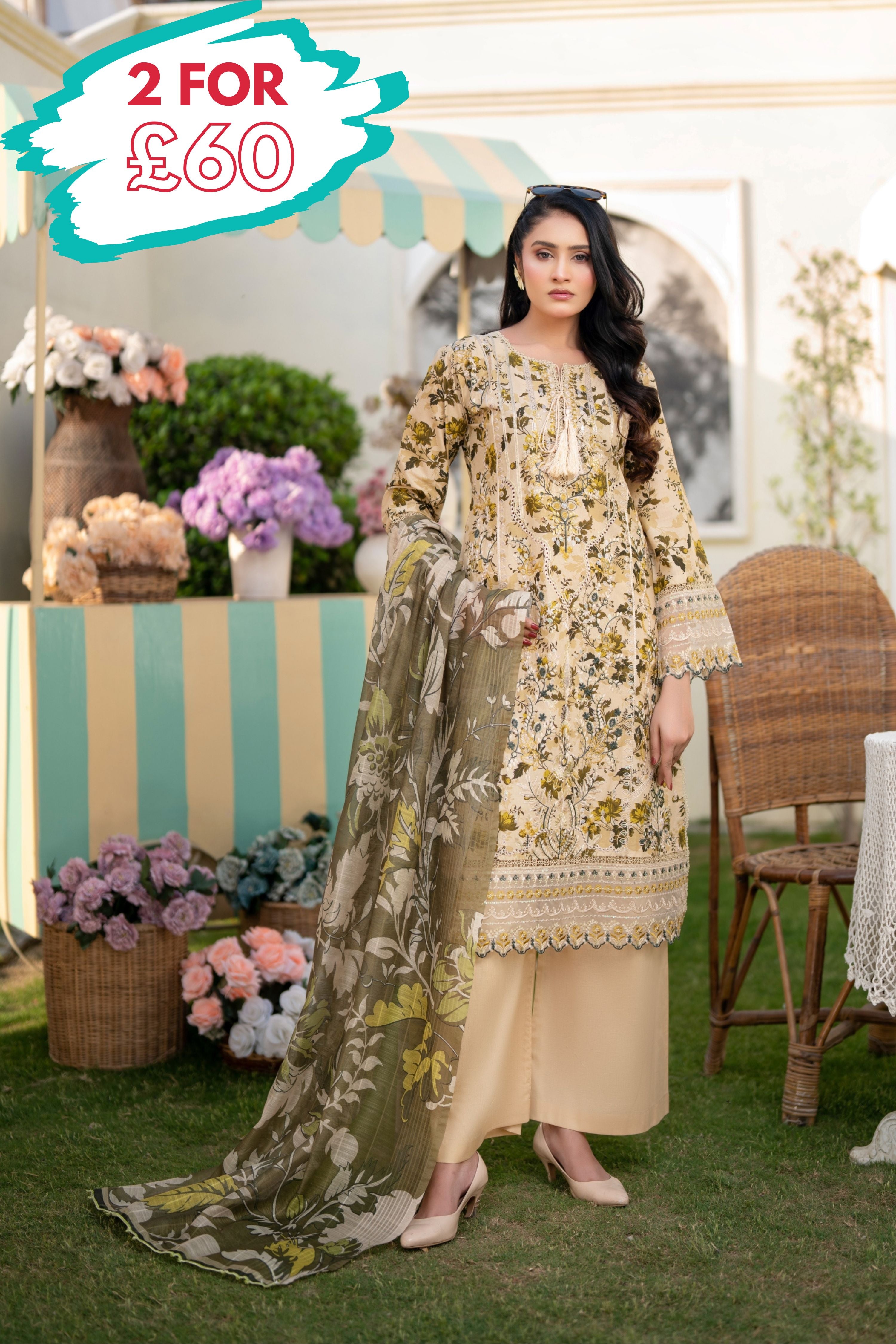 Munira Embroidered Lawn 3 Piece Suit MUN741