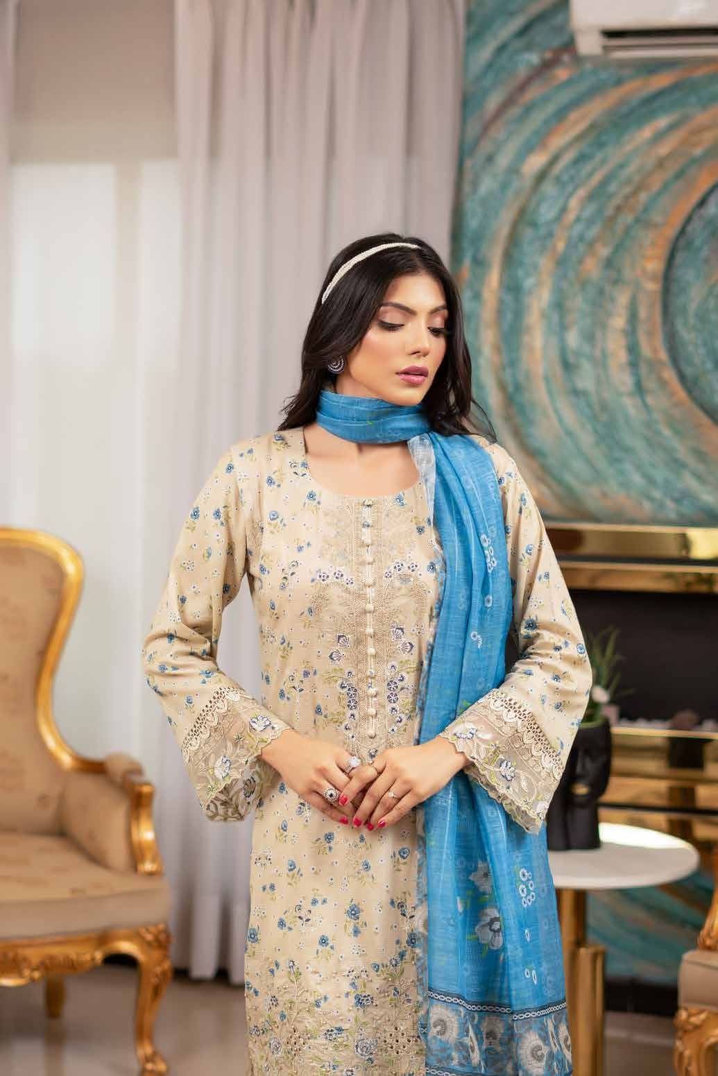 Munira Embroidered Lawn 3 Piece Suit MUN673