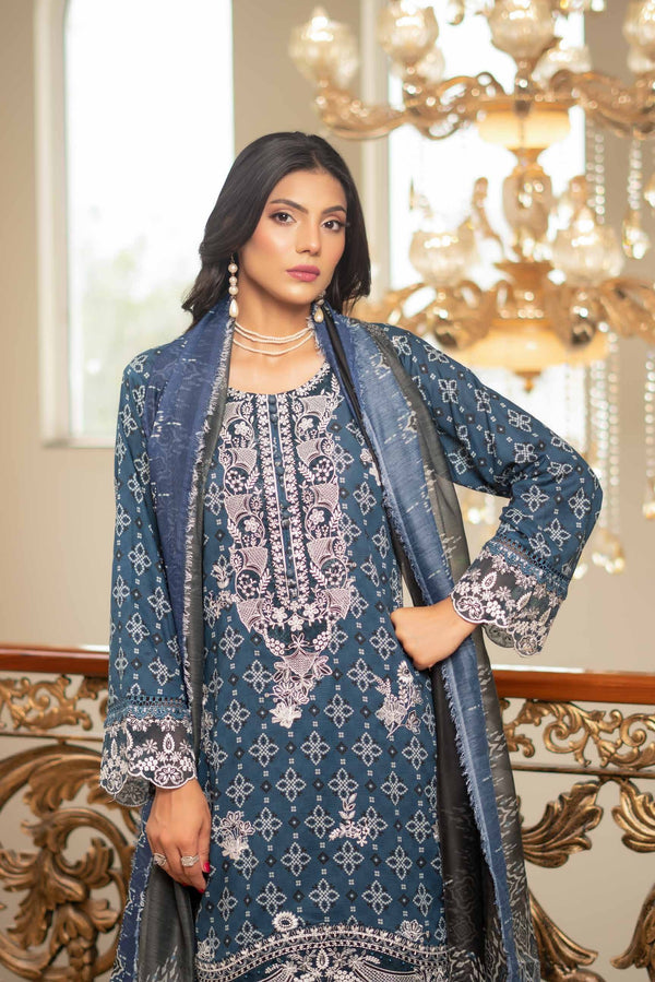 Munira Embroidered Lawn 3 Piece Suit MUN672