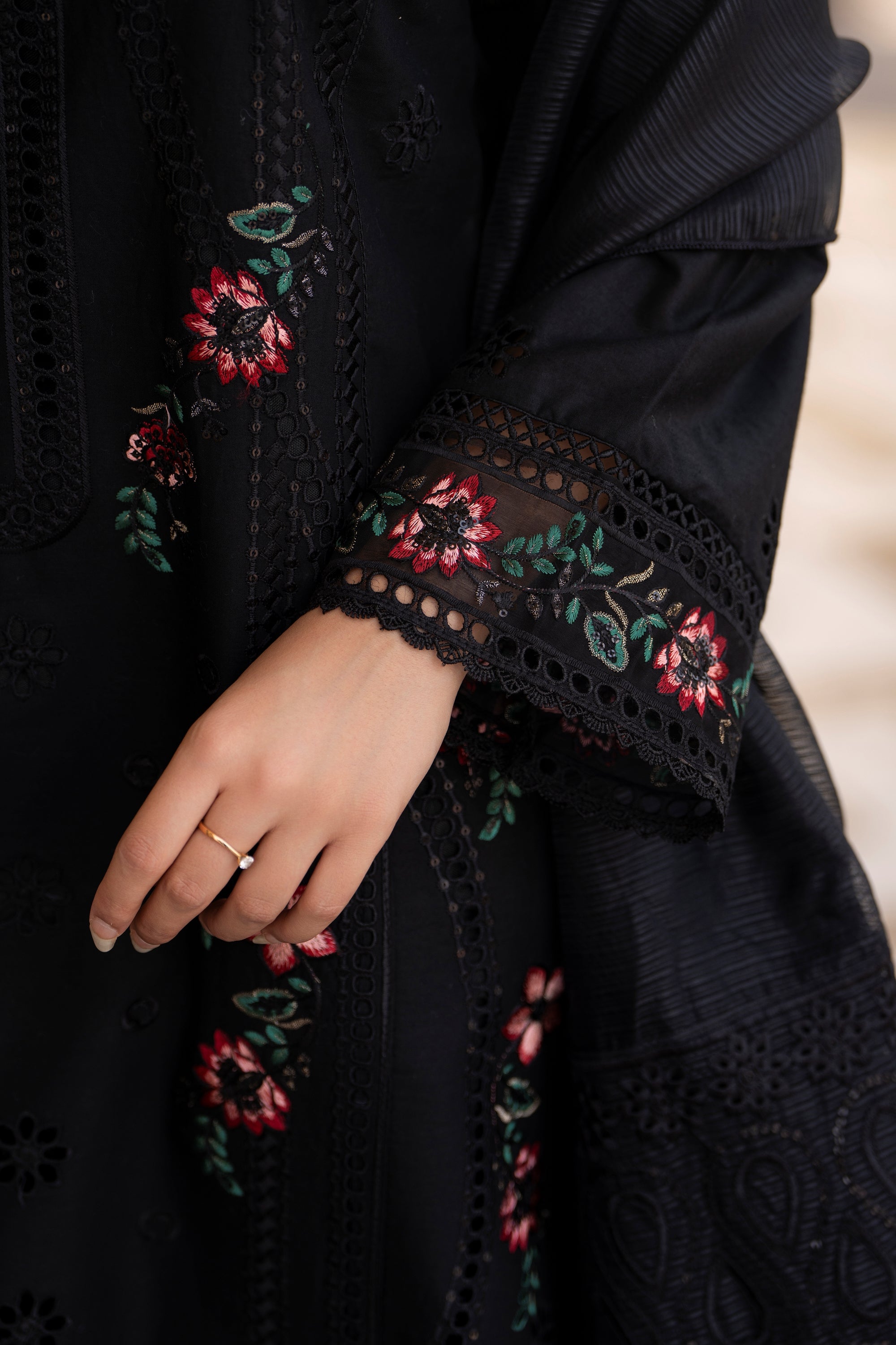 Raniya H Embroidered Cotton 3 Piece Suit RAH21