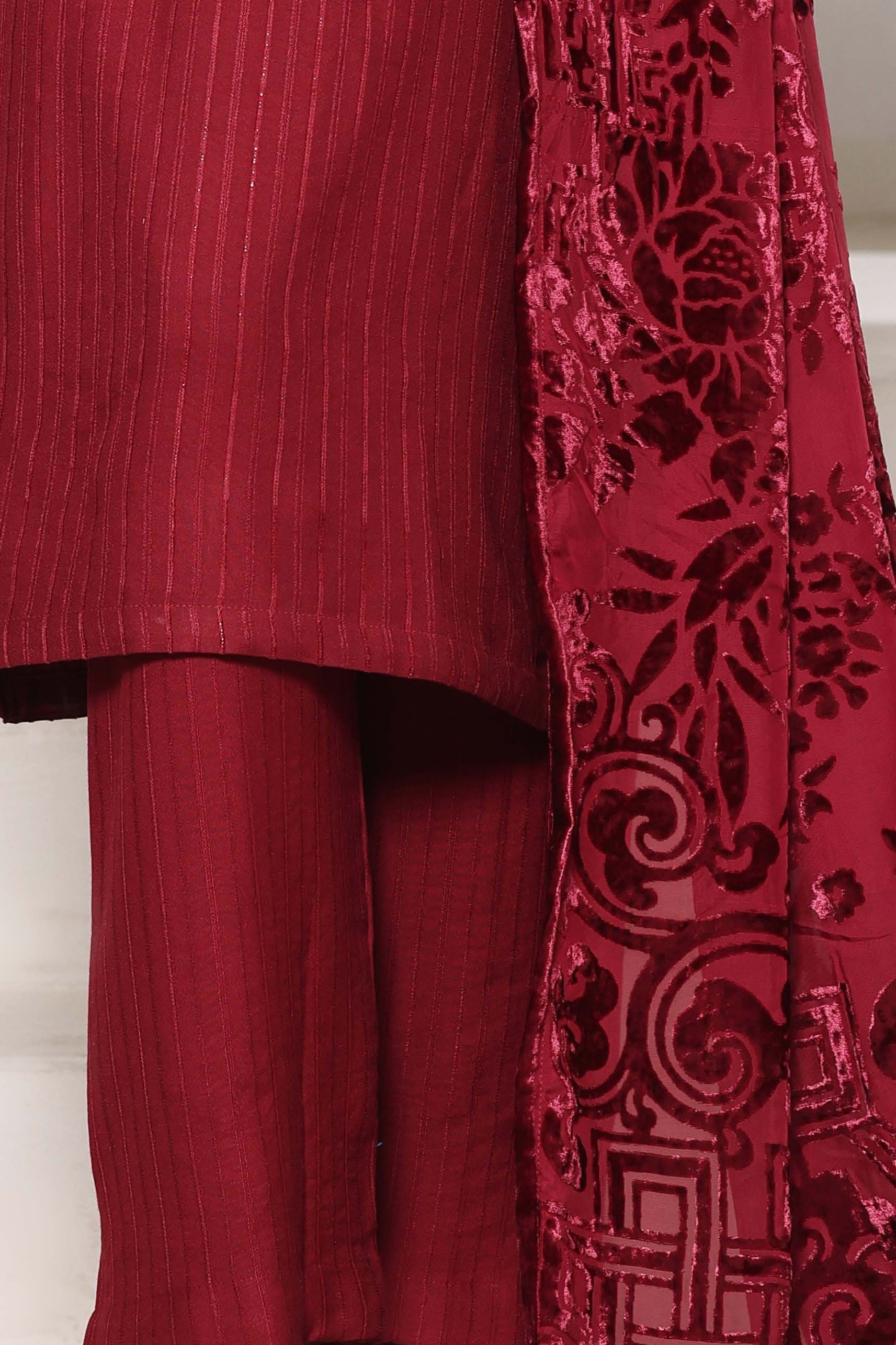 Sada Bahar Embroidered Dhanak Suit with Palachi Dupatta SBA244