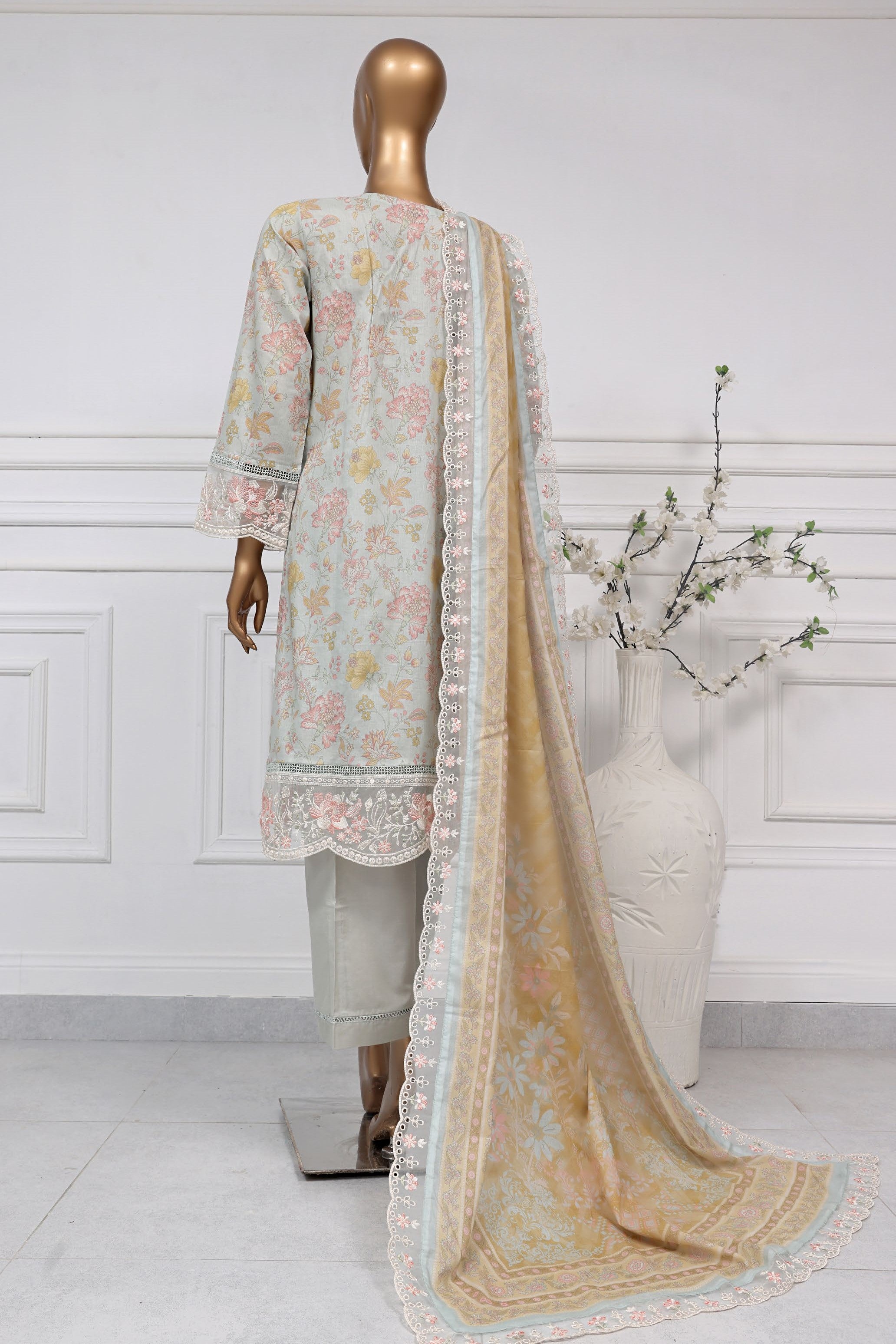 Sada Bahar Embroidered Luxury Lawn 3 Piece Suit SBA160