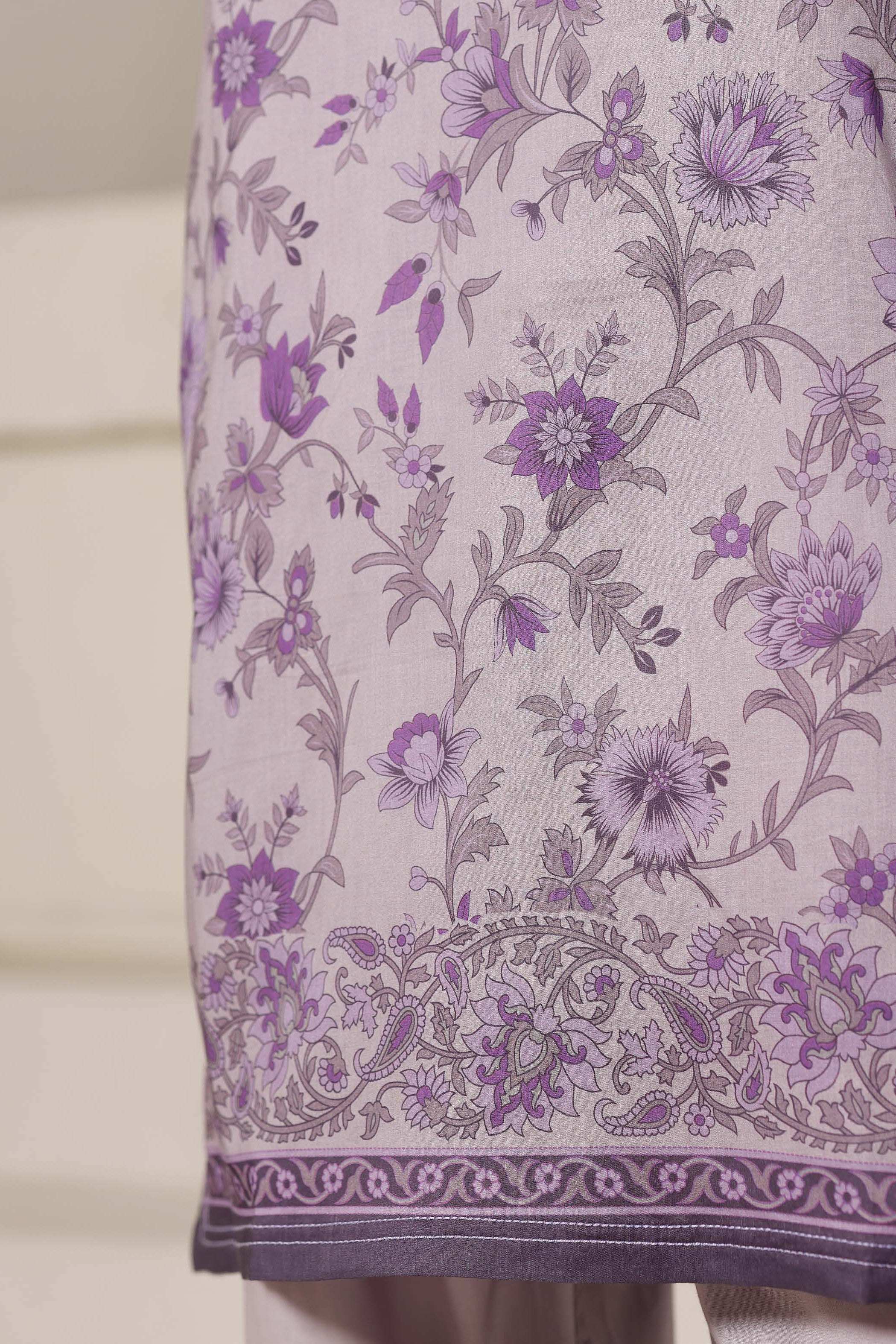 Sada Bahar Lawn 3 Piece Suit SBA267