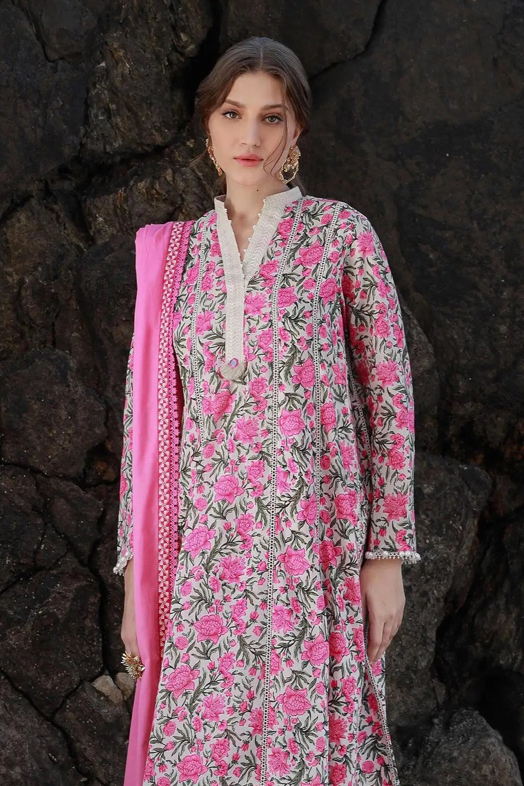 Sana Safinaz Mahay 4A 3 Piece Lawn Suit SAN280