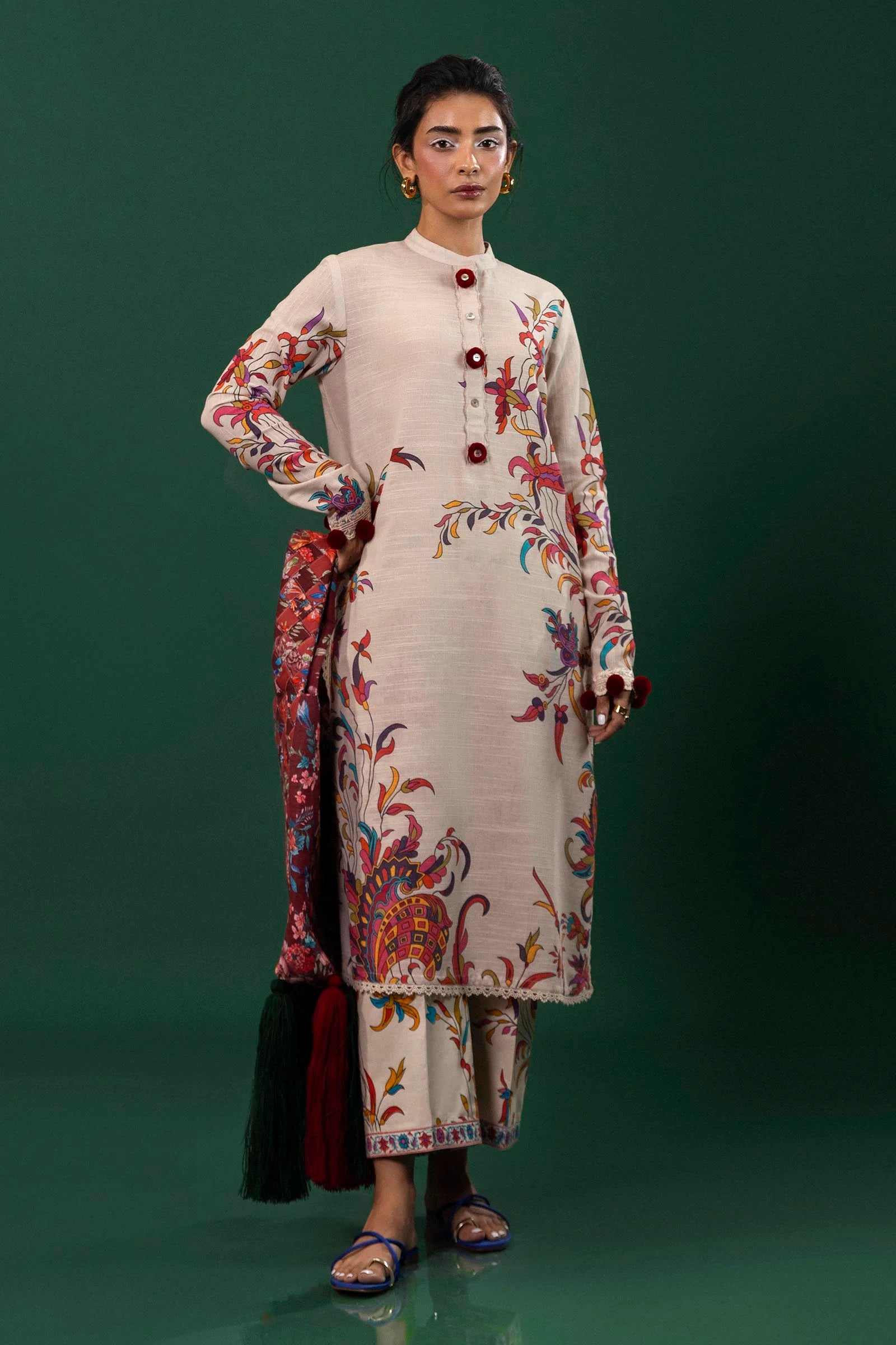 Sana Safinaz Mahay 22A Khaddar 2 Piece Suit SAN320