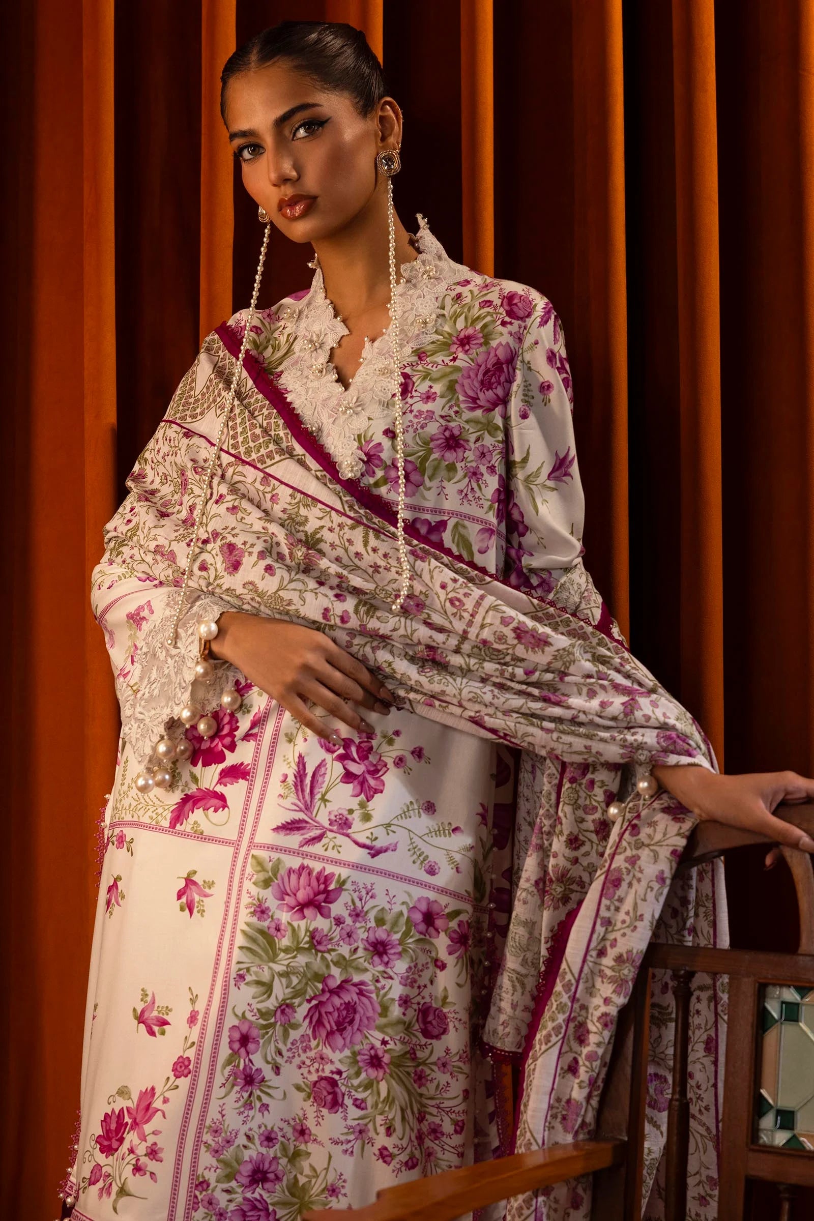 Sana Safinaz Muzlin 24A Linen 3 Piece Suit SAN335