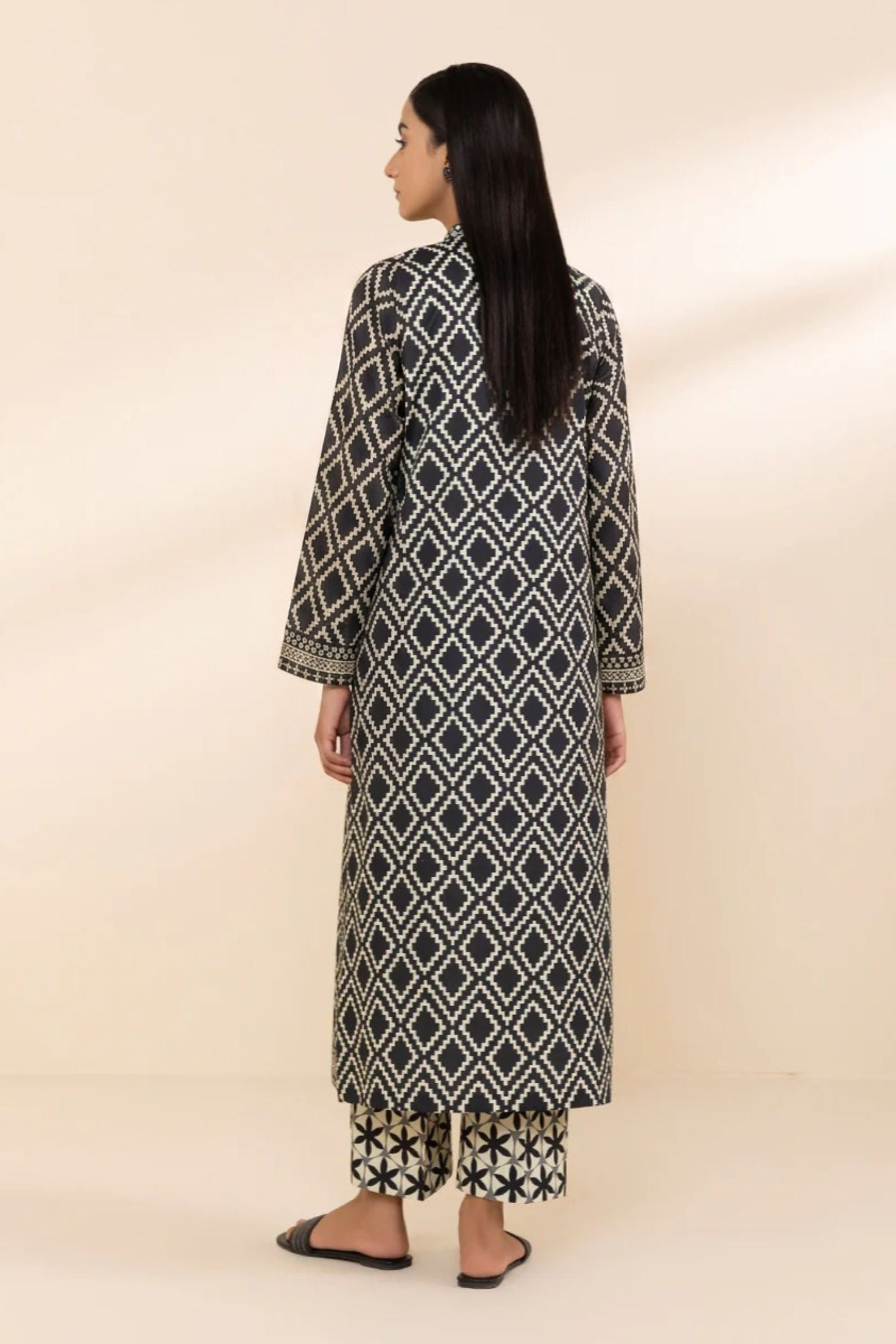 Sapphire Lawn 2 Piece Suit SAP231