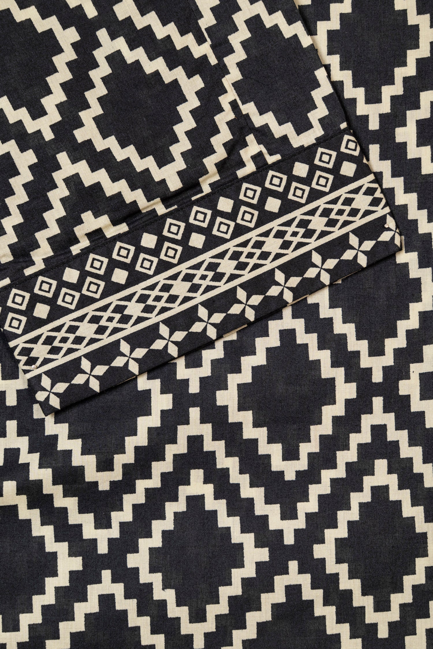 Sapphire Lawn 2 Piece Suit SAP231