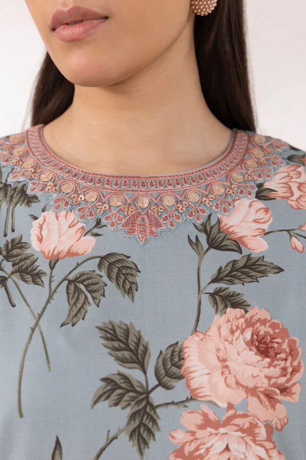 Sapphire Embroidered Lawn 2 Piece Suit SAP234