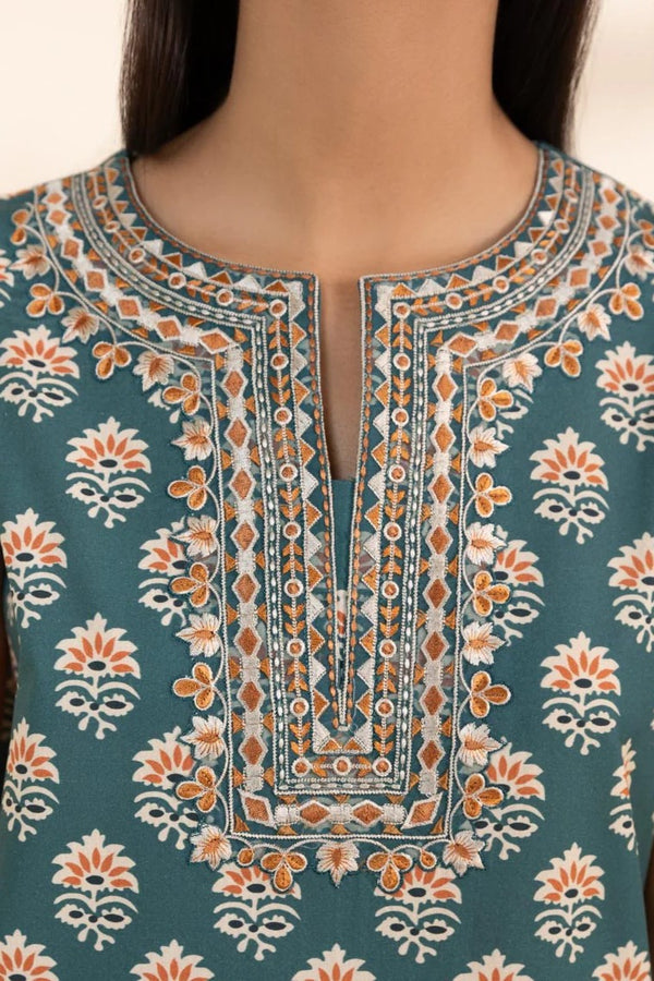 Sapphire Embroidered Lawn 3 Piece Suit SAP219