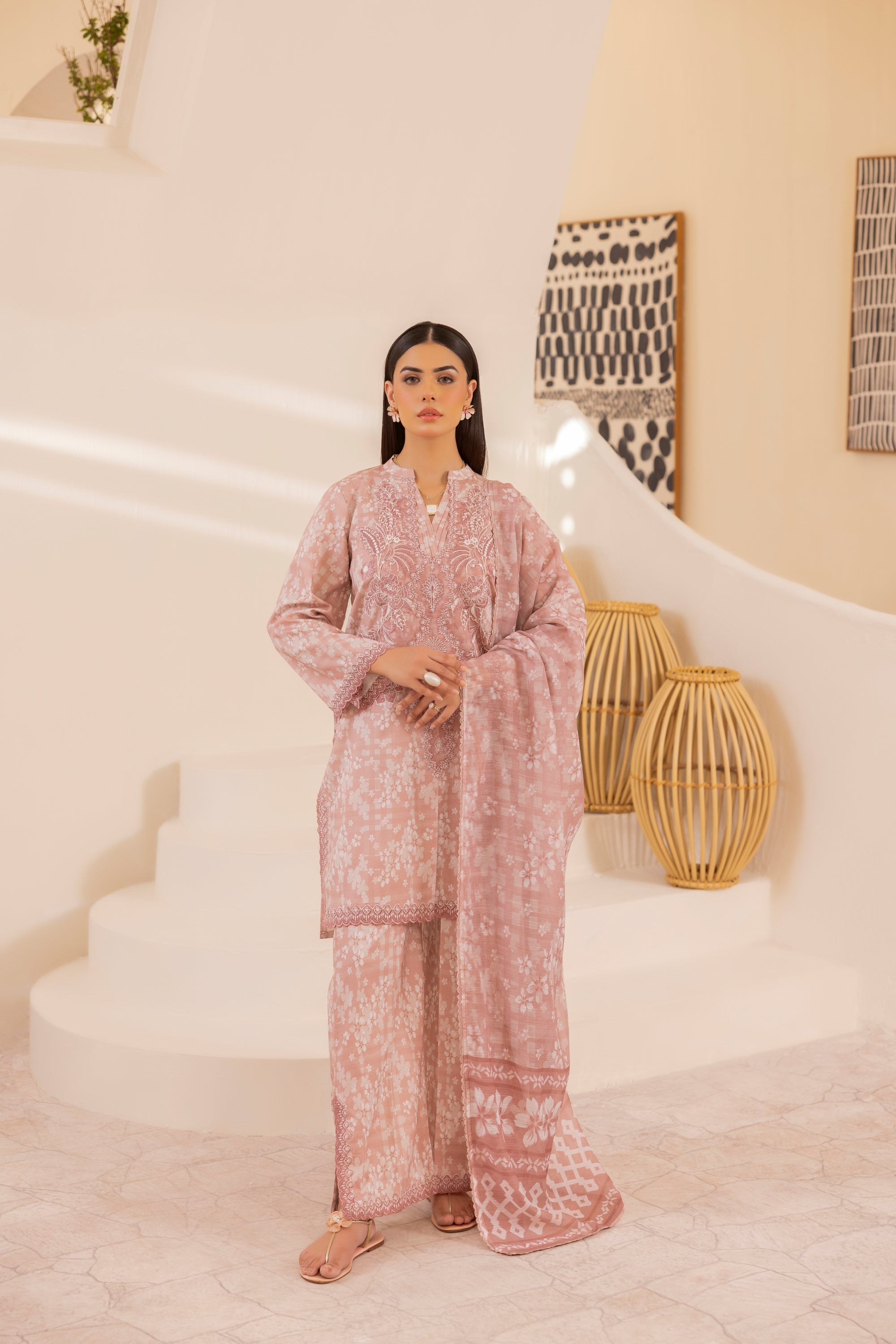 Simrans Embroidered Lawn 3 Piece Suit SIM212