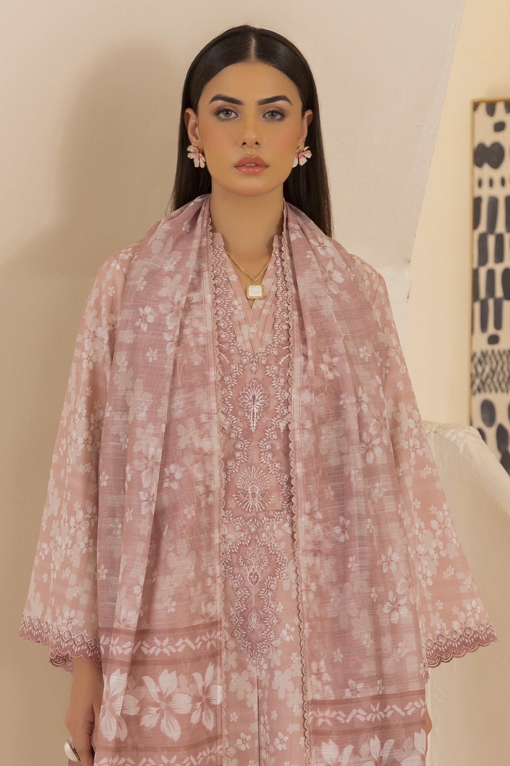 Simrans Embroidered Lawn 3 Piece Suit SIM212